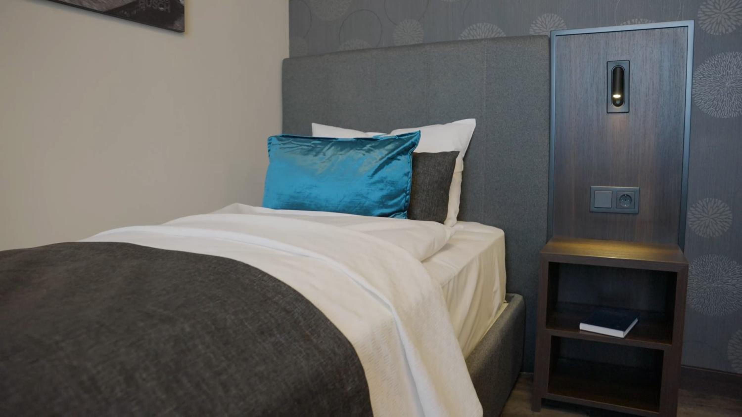 Single Room photo 2