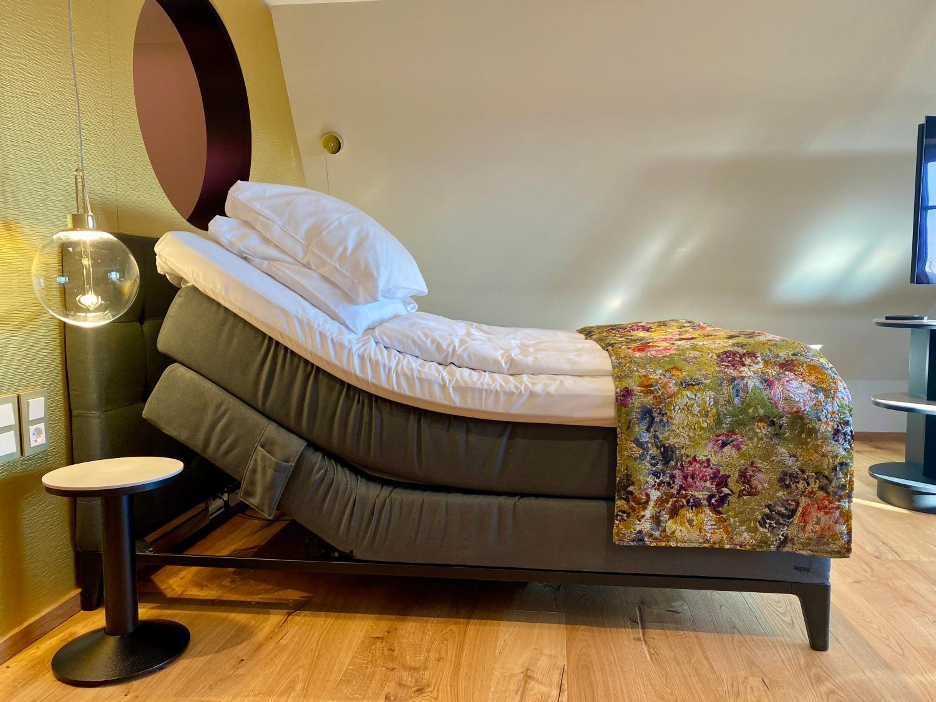 Suite - Photo 5