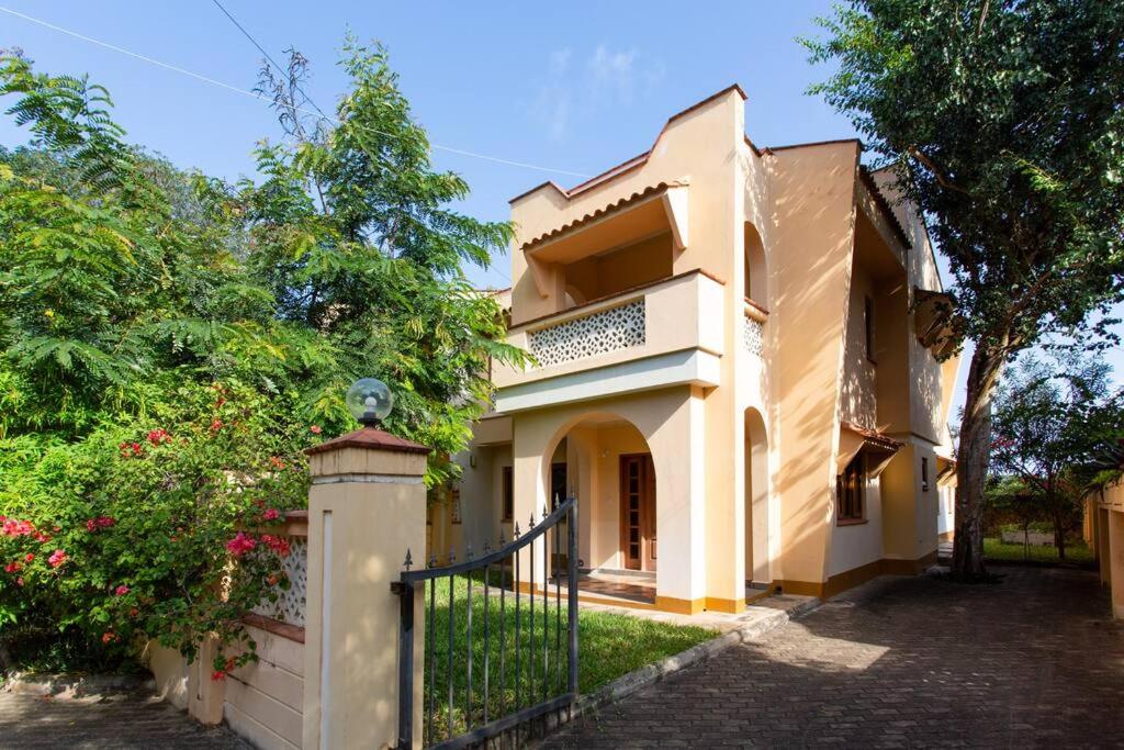 Four-Bedroom Villa (8 Adults) photo 3