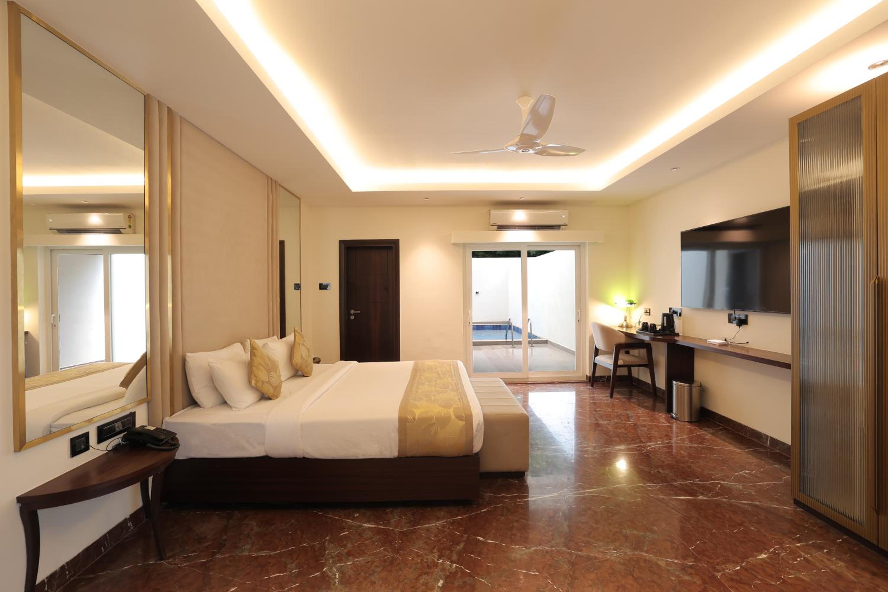 Villa with Private Pool photo 2