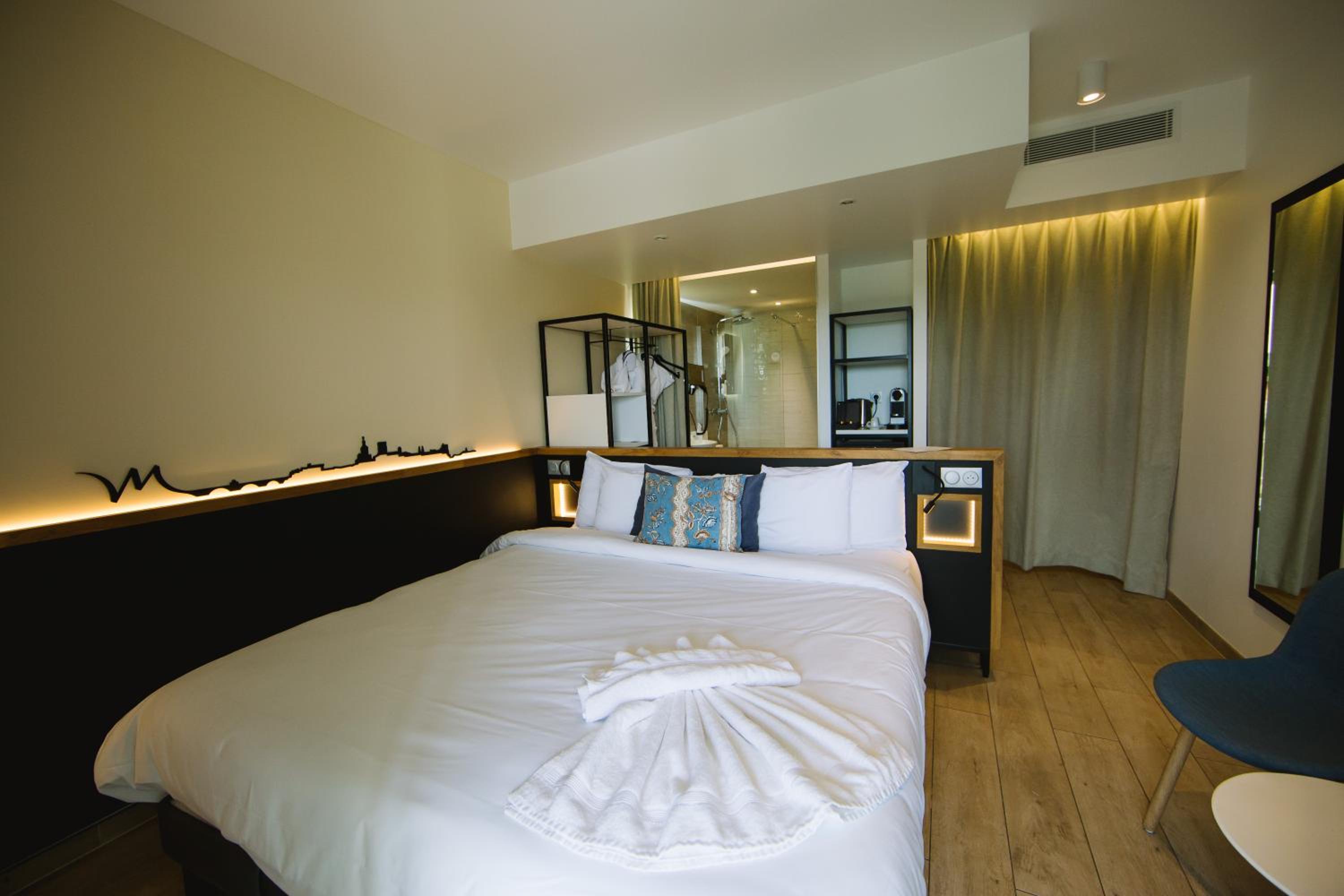 Privilege Double Room - Photo 2