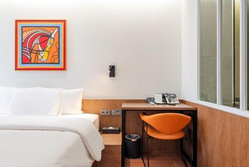 Standard King Room - Photo 1