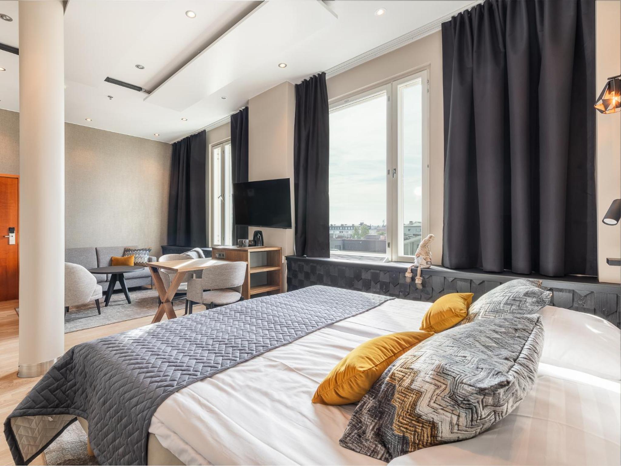Junior Suite - Photo 11