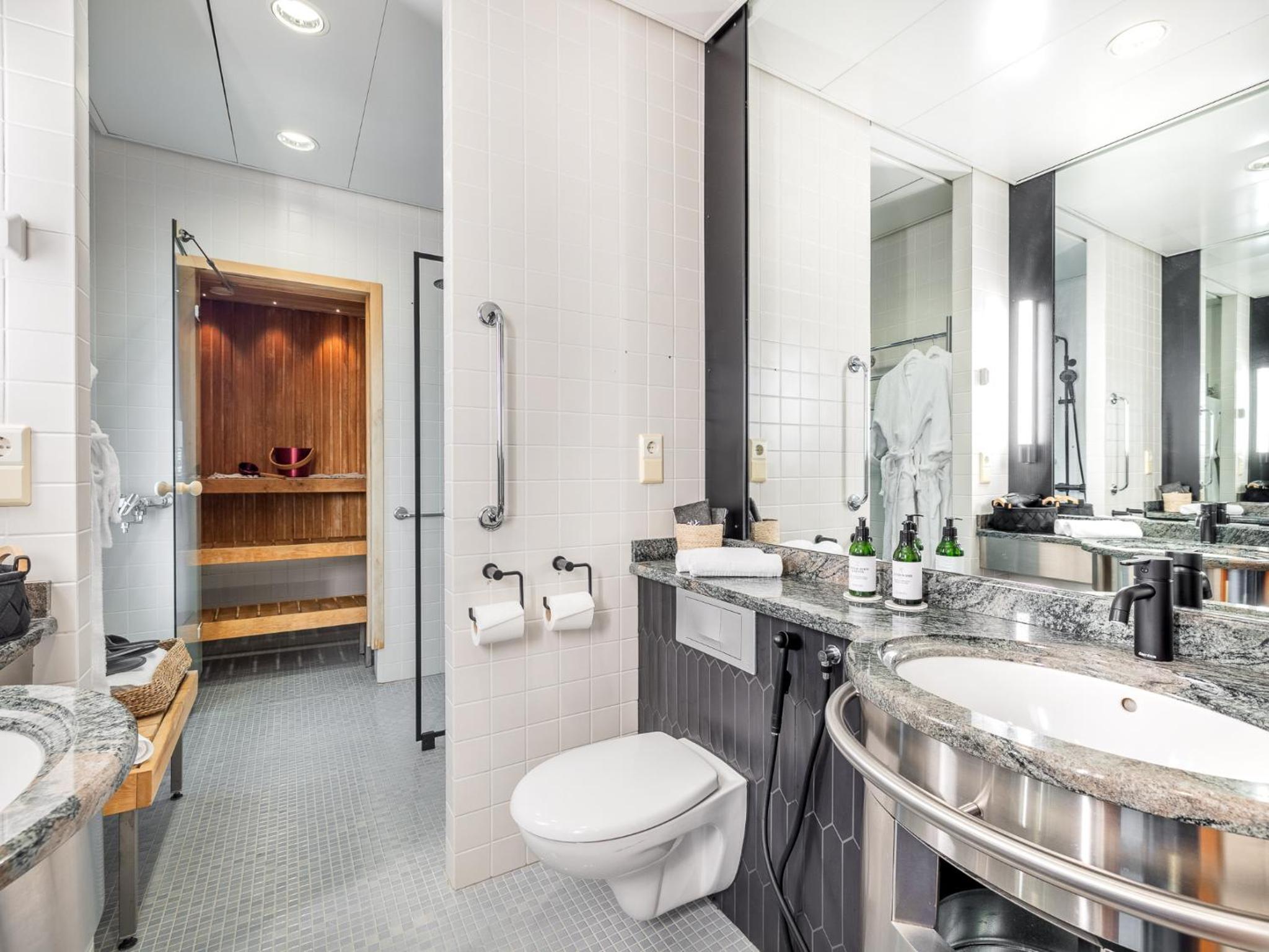Junior Suite - Photo 7
