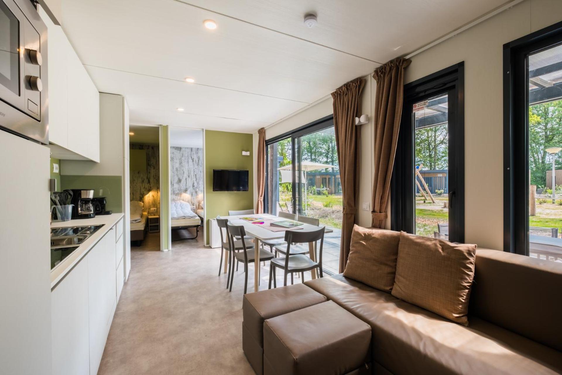 Deluxe Quadruple Room