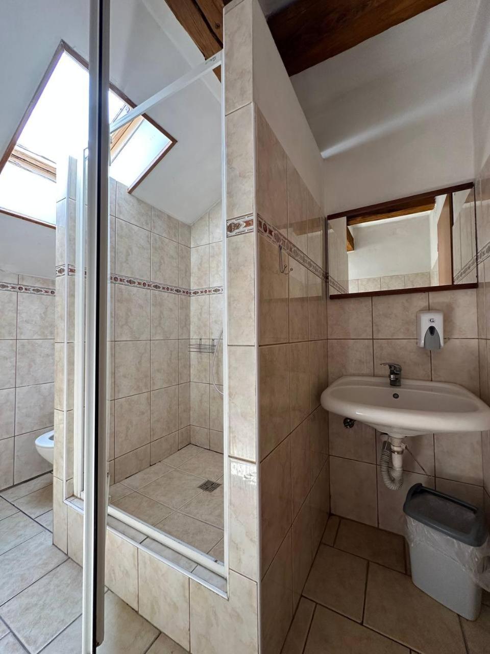 Triple Room with Private Bathroom