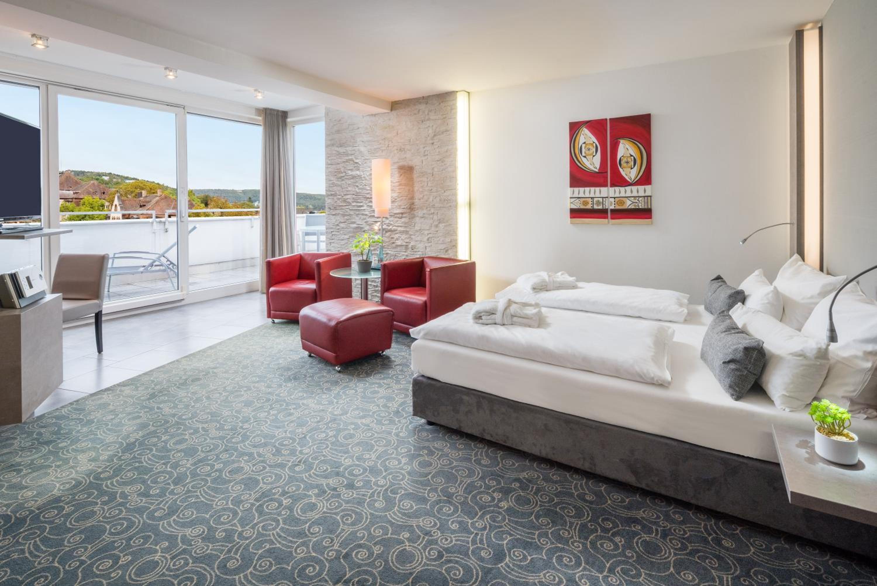 Deluxe Junior Suite - Photo 4