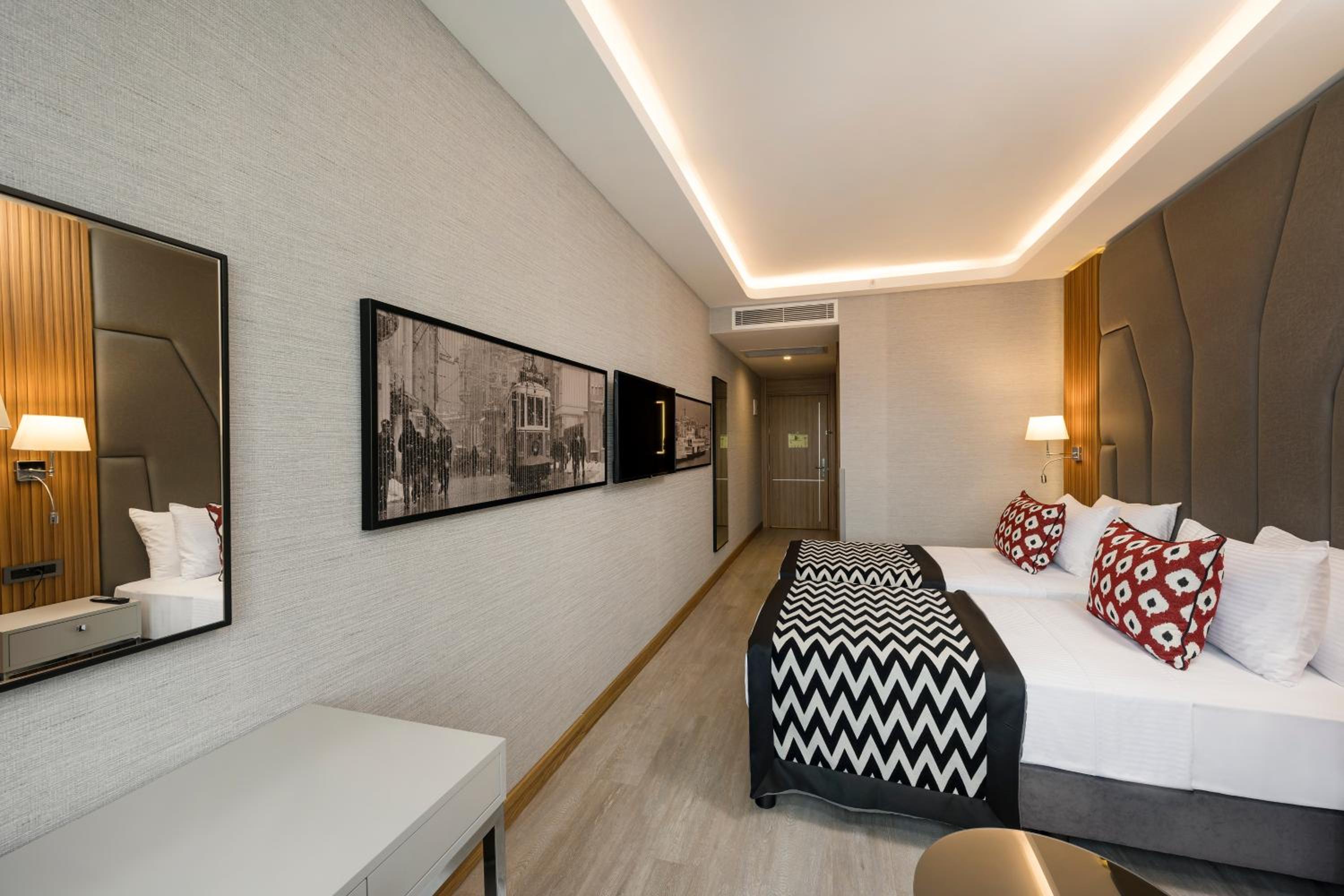 Executive Room