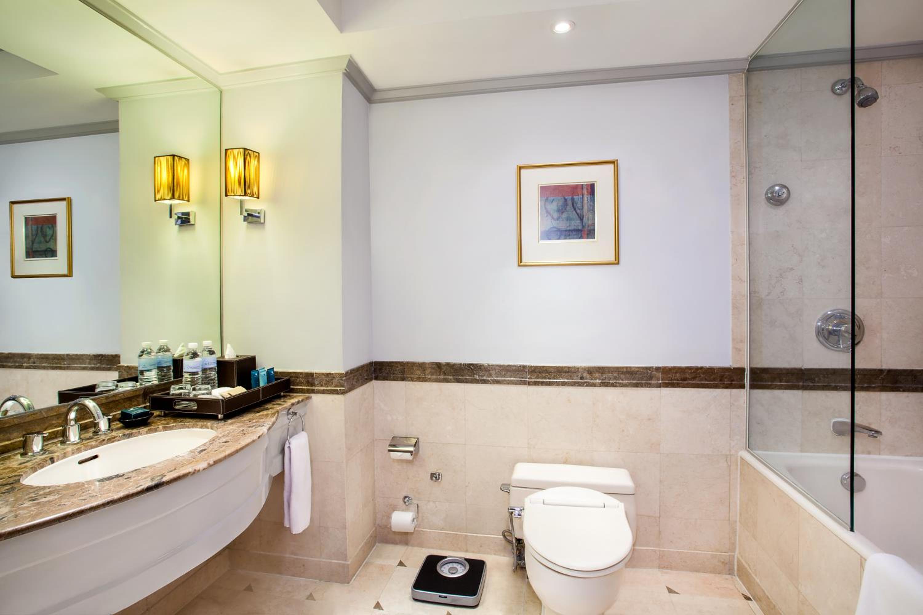 Two-Bedroom Suite - Non-Smoking - Photo 10
