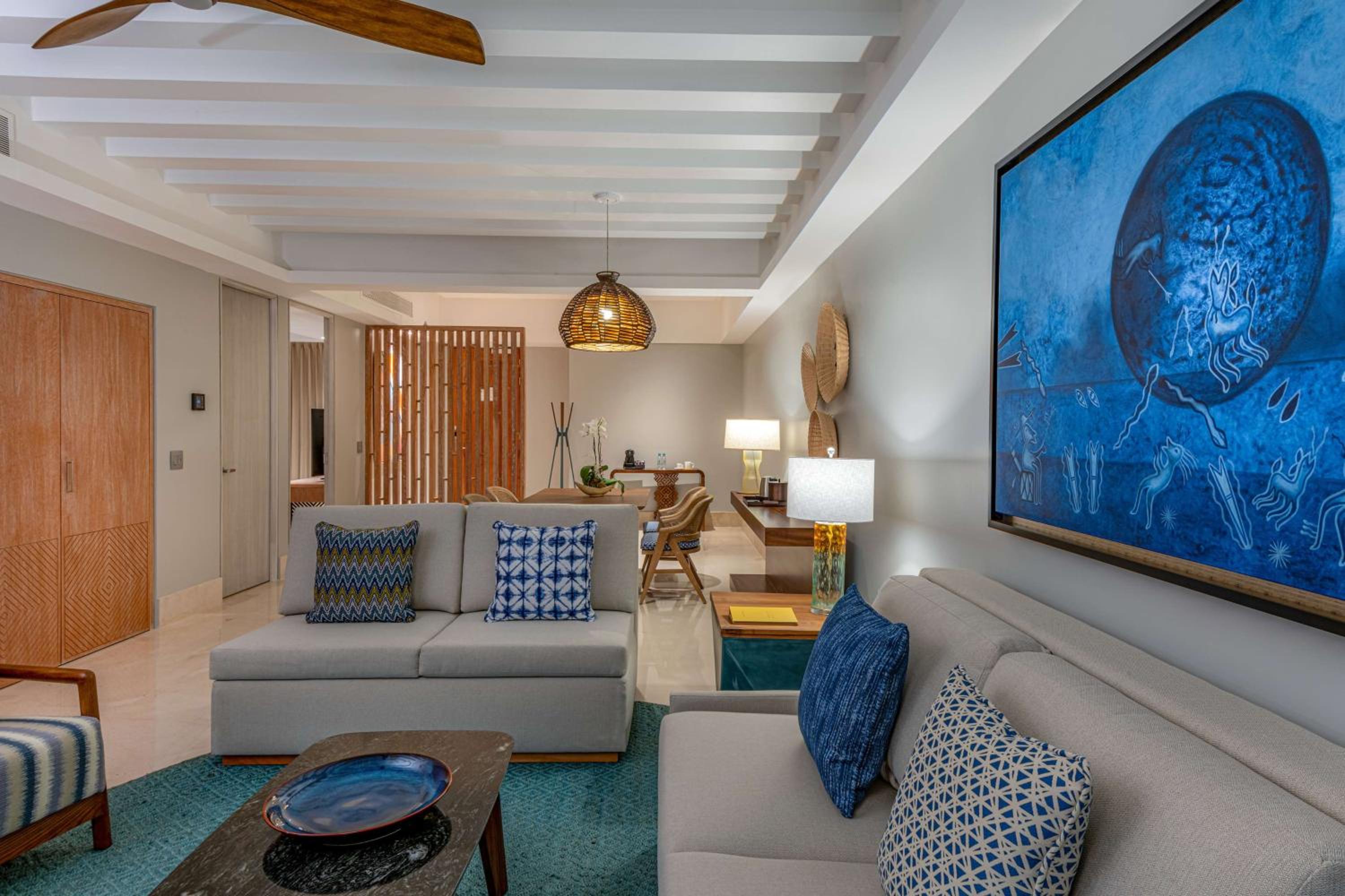 Two-Bedroom Residence with Ocean View - Photo 3