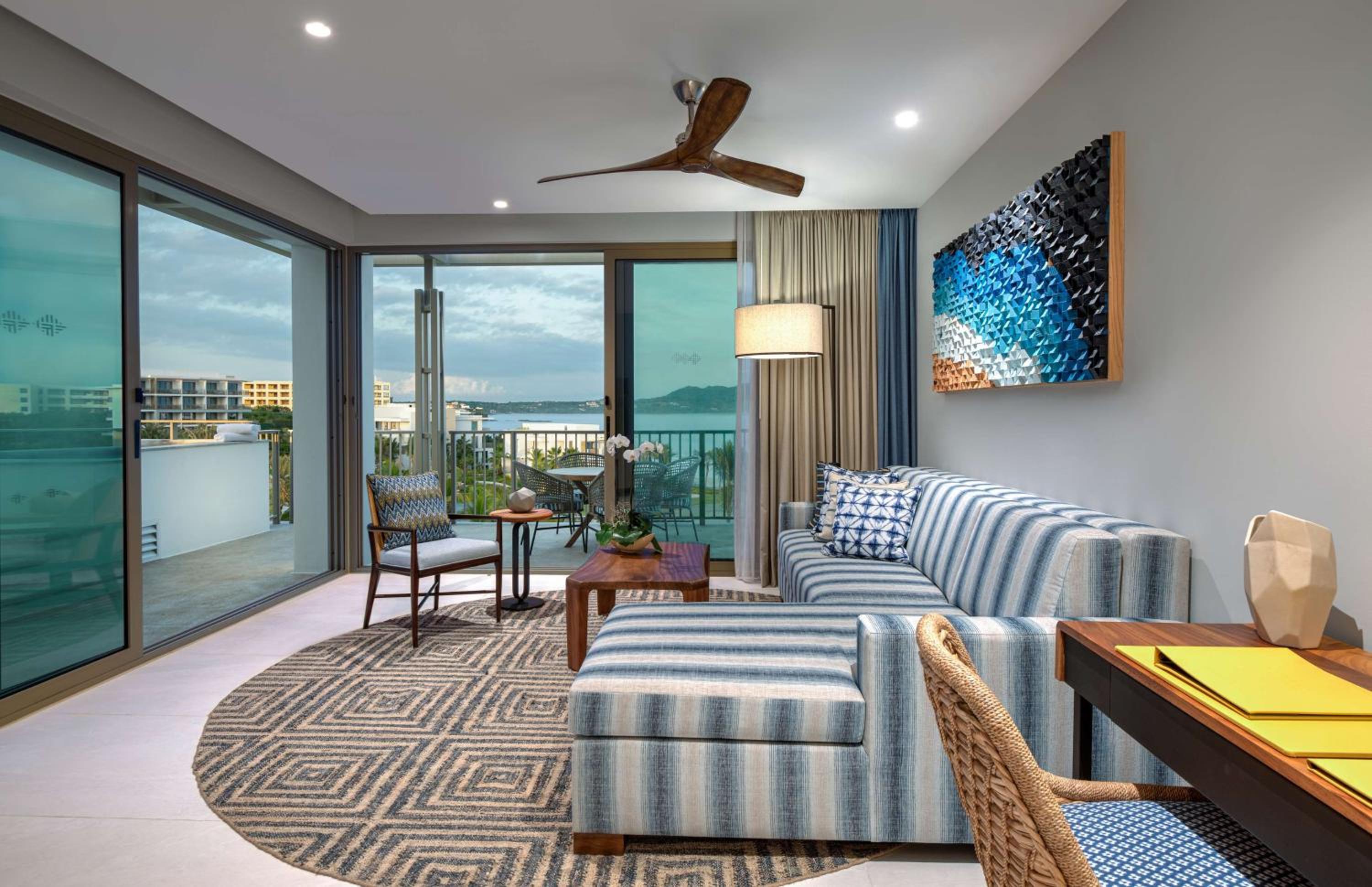 Signature Suite with Plunge Pool and Ocean View - Photo 2