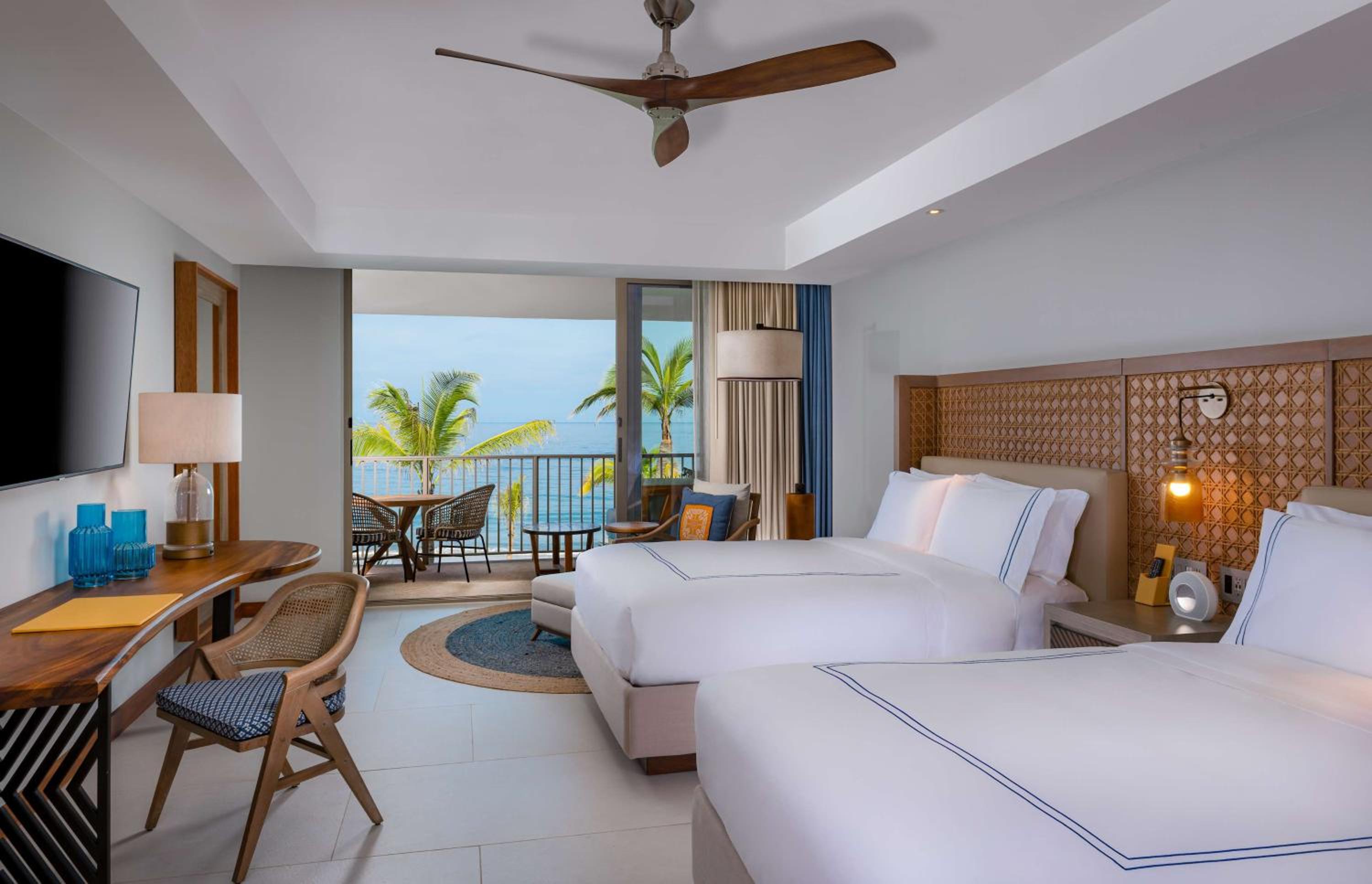 Beachfront Queen Room with Two Queen Beds - Photo 3