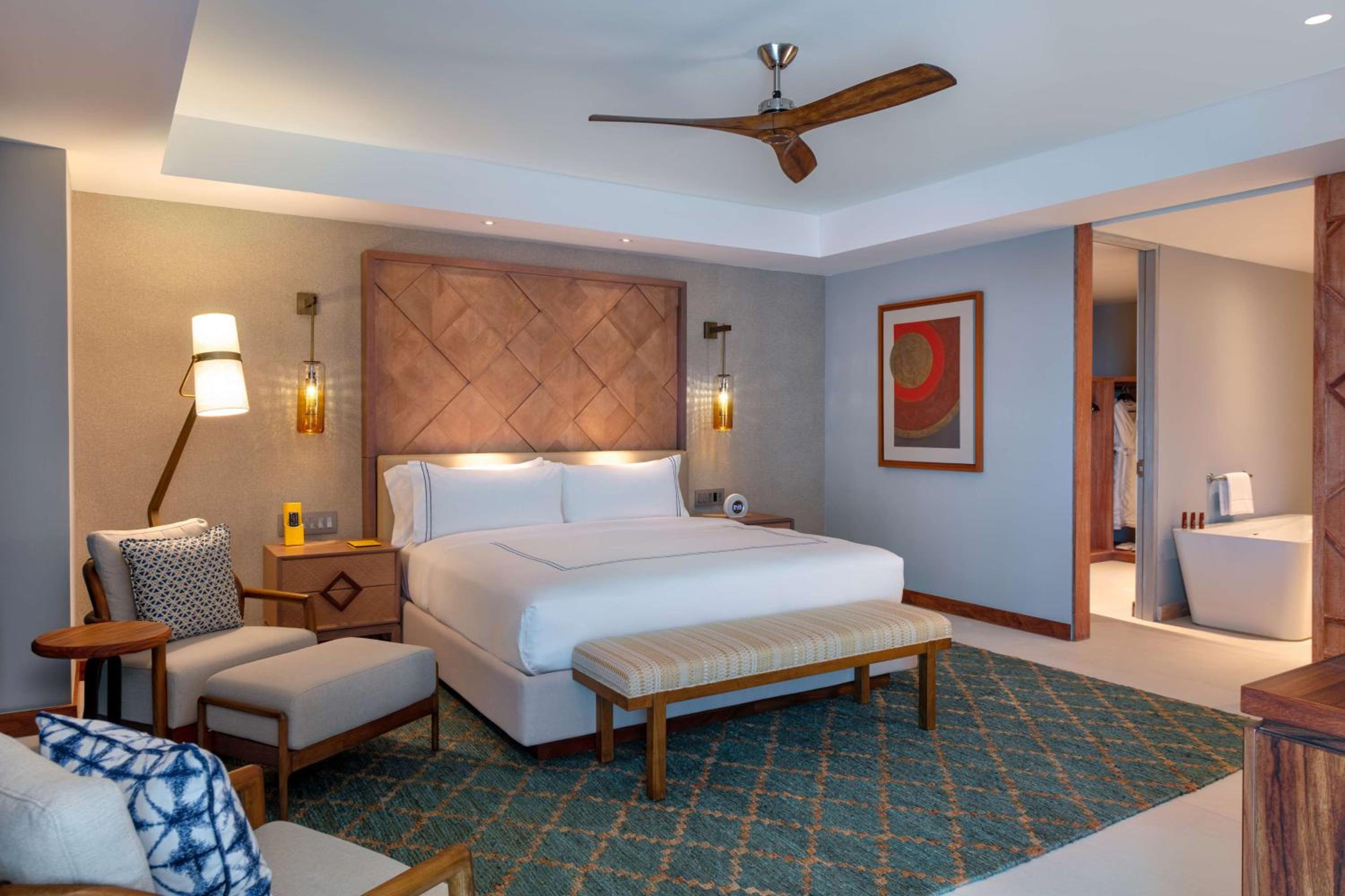 Superior King Suite With Ocean View