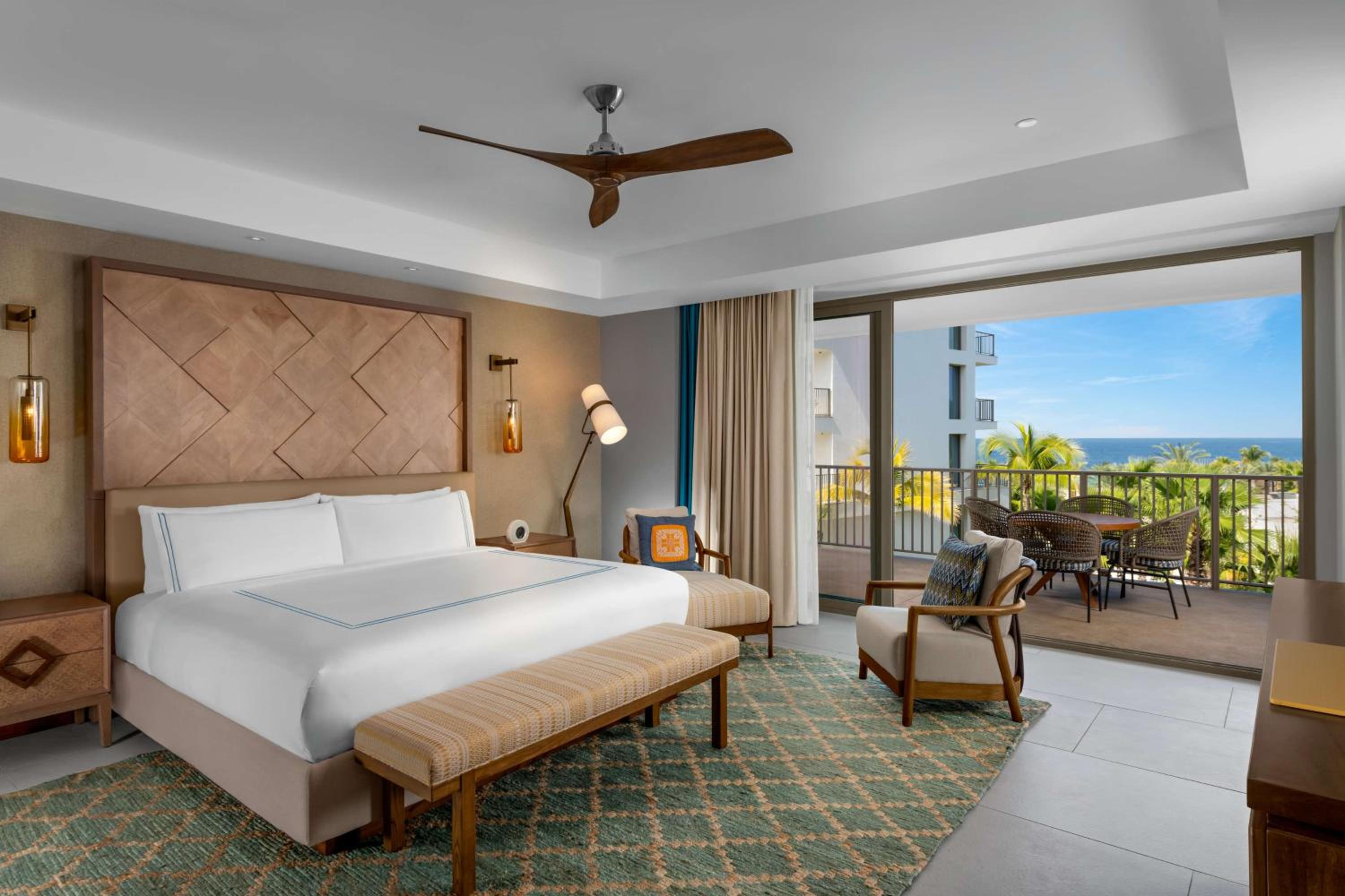 Superior King Suite With Ocean View