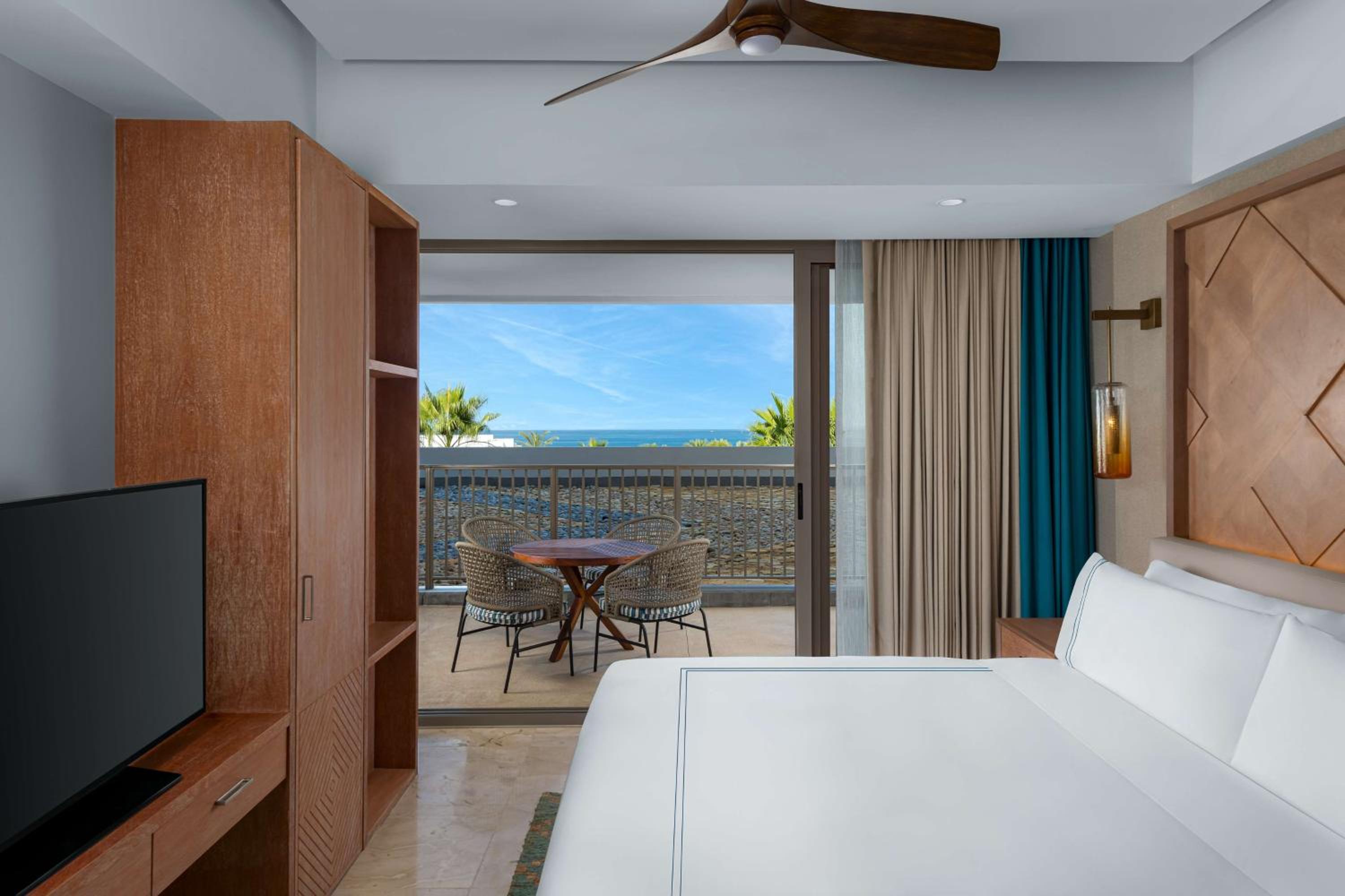 Two-Bedroom Residence with Ocean View - Photo 4