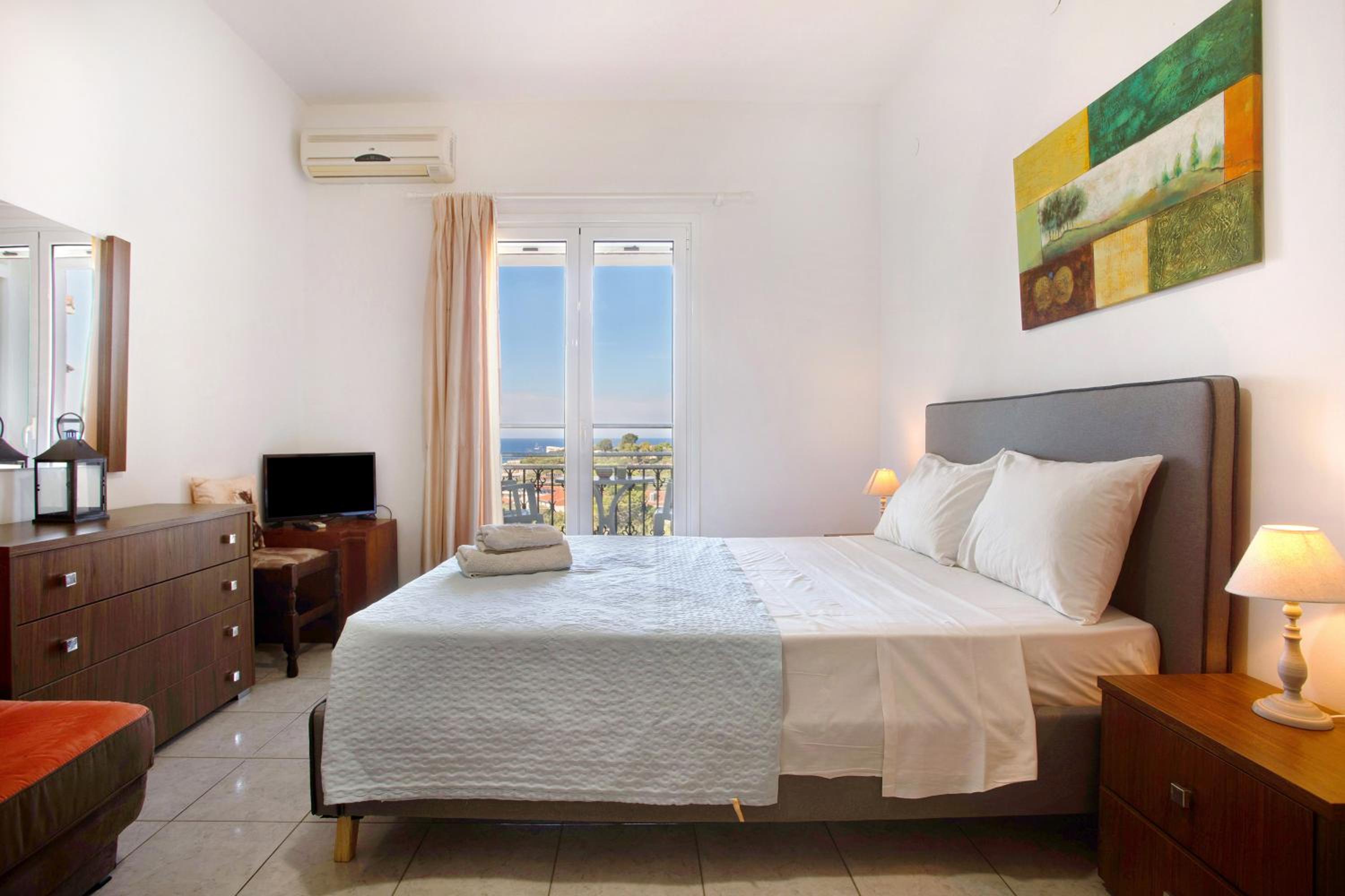 Studio with Sofa Bed