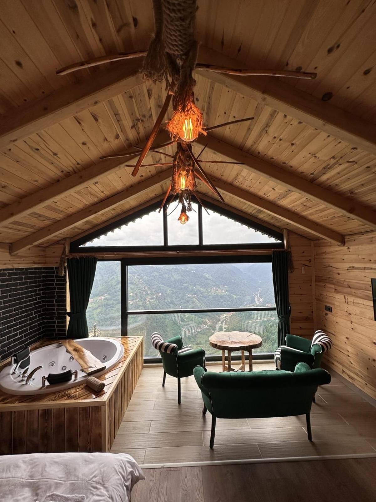 King Room With Mountain View