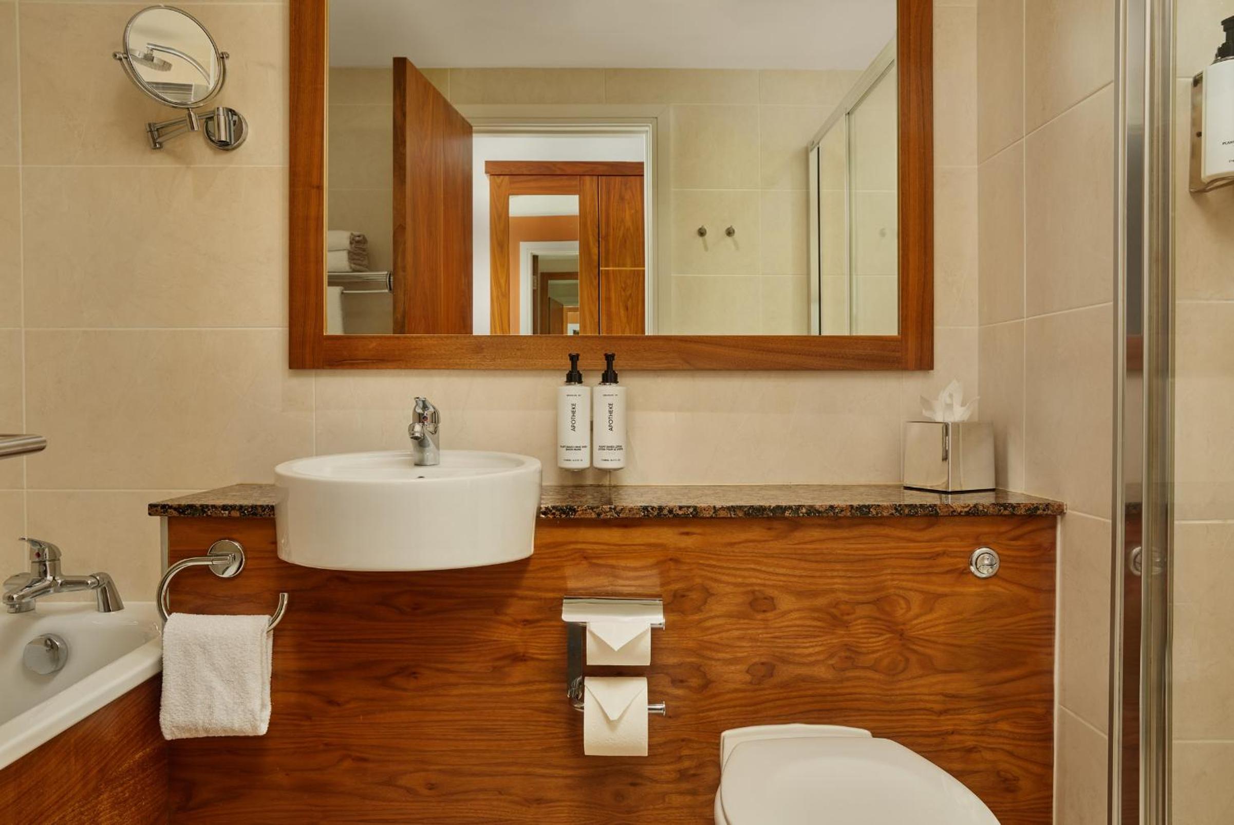 Twin Room - Photo 4