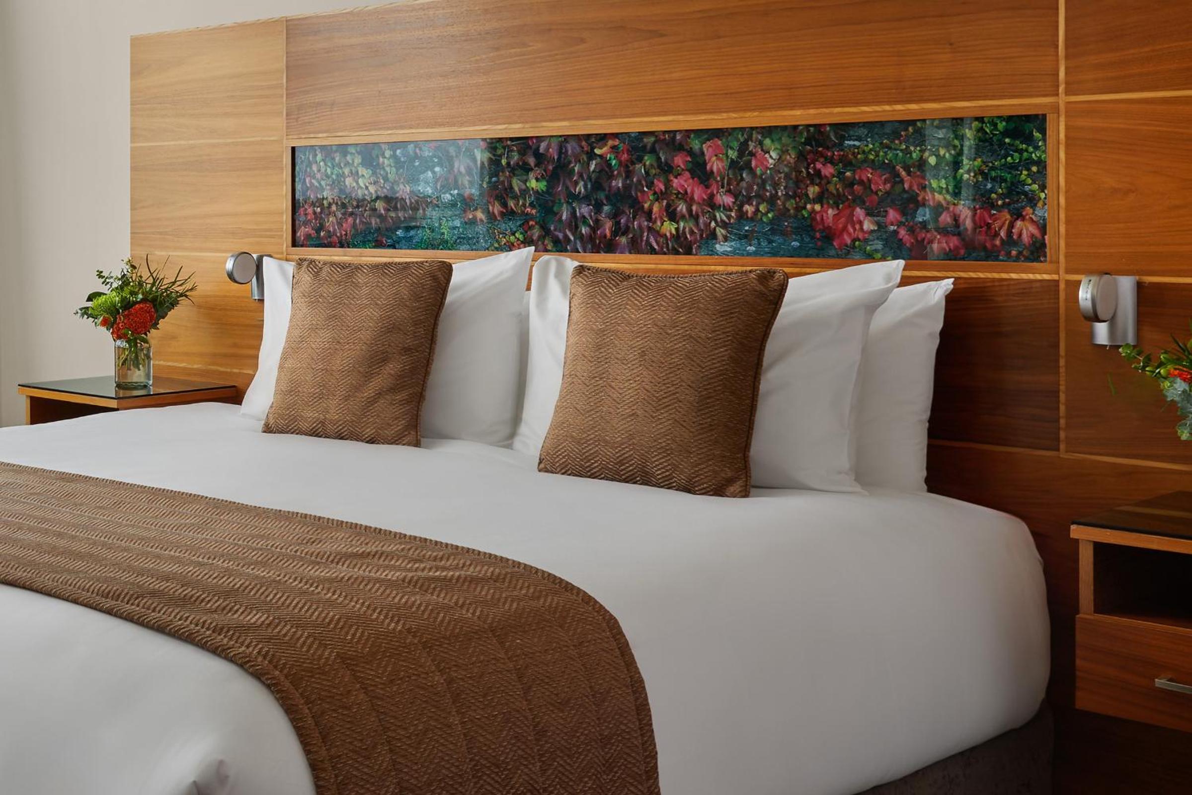 Superior King Room - Photo 3