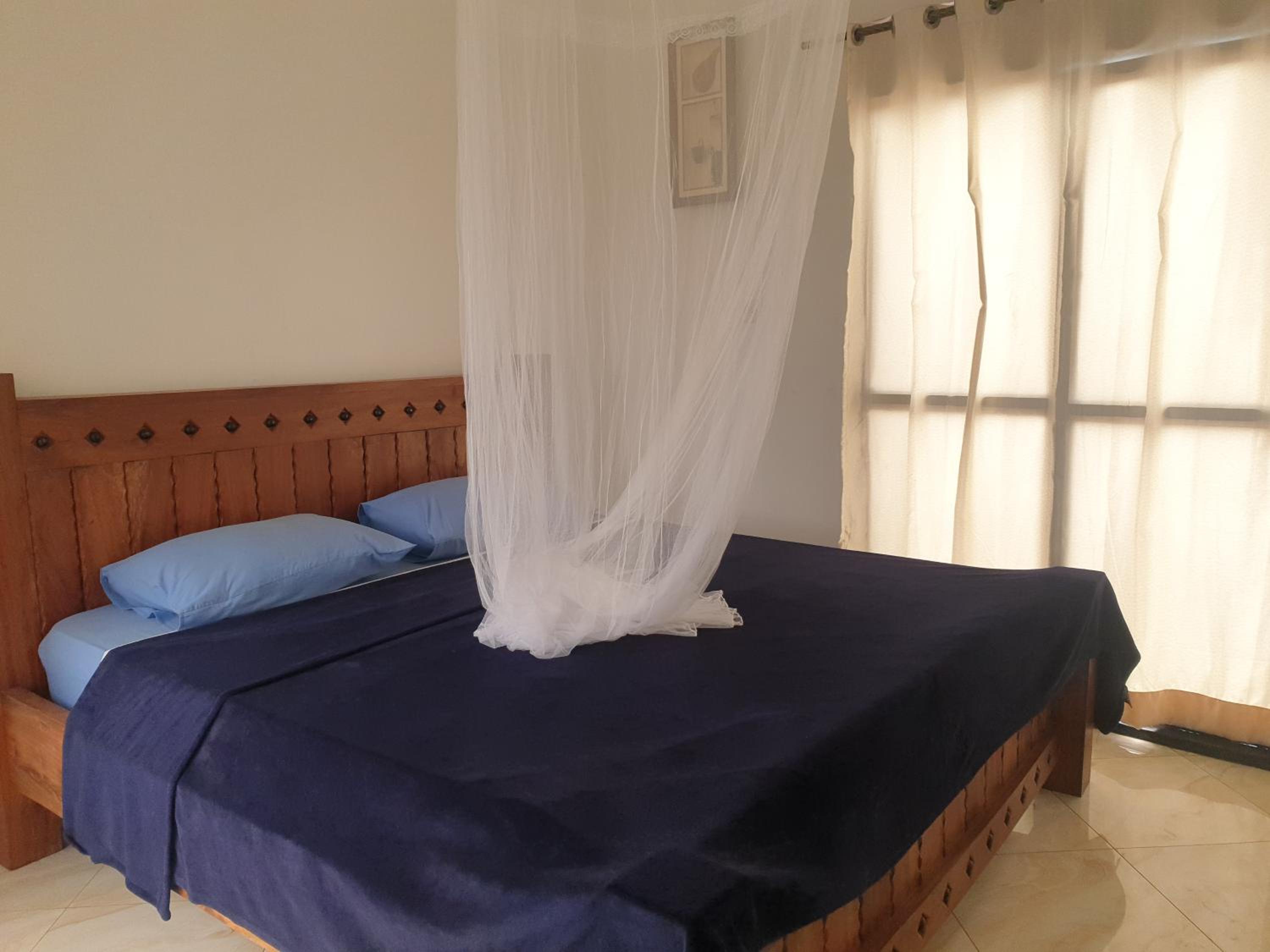 Suite - Photo 6