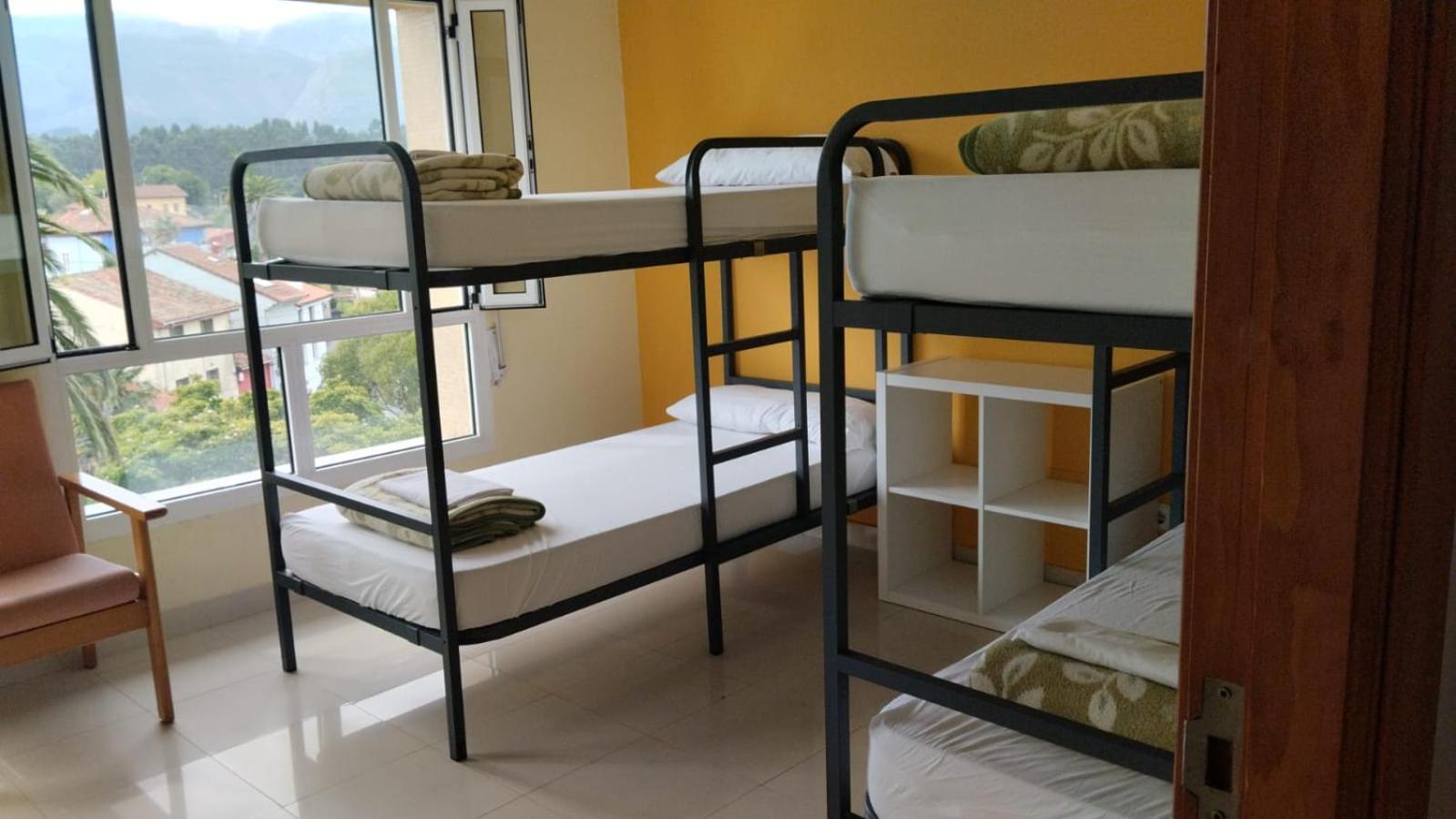Habitación Cuádruple con Baño Privado