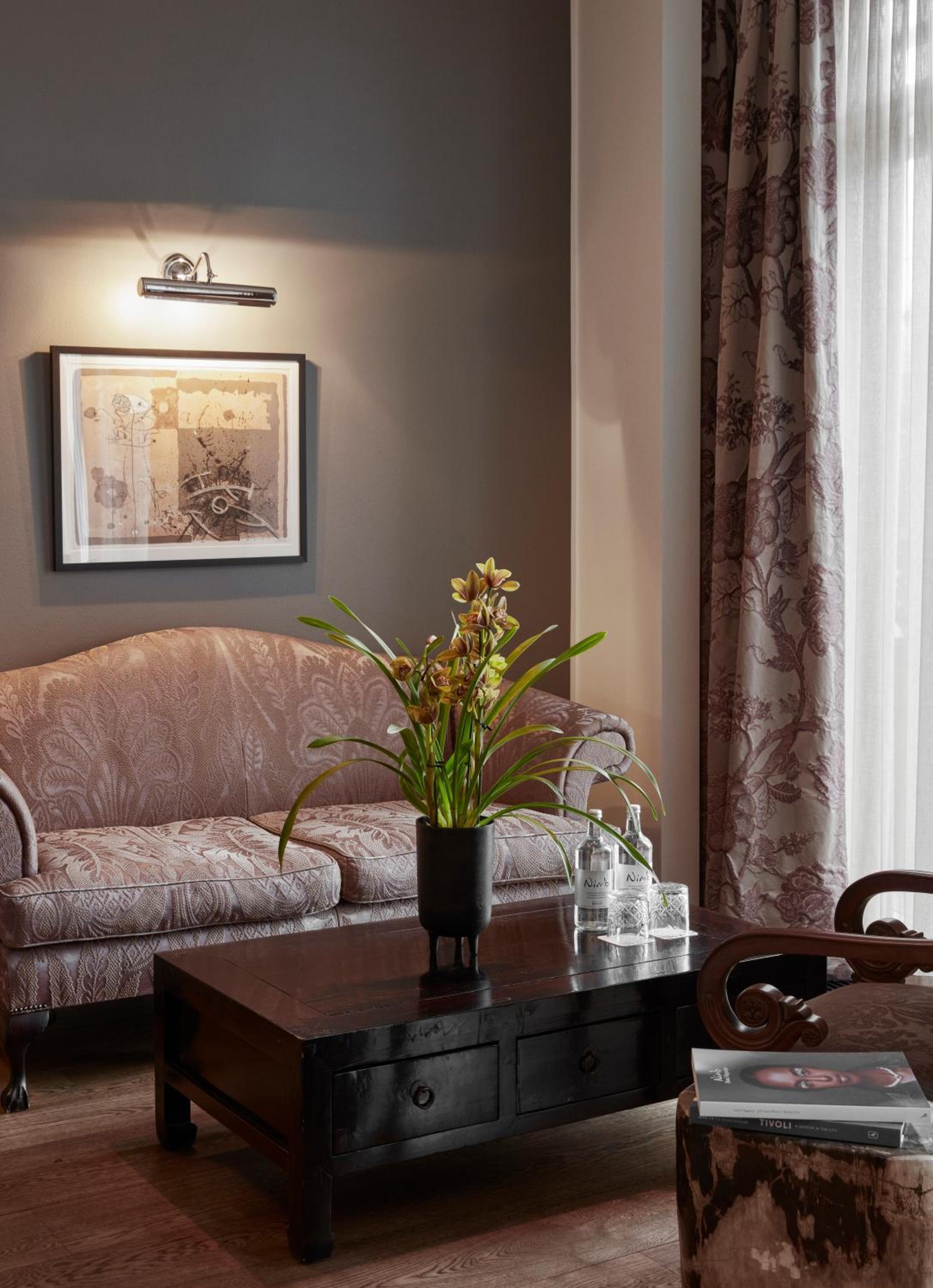 Terrace Suite thumbnail 6