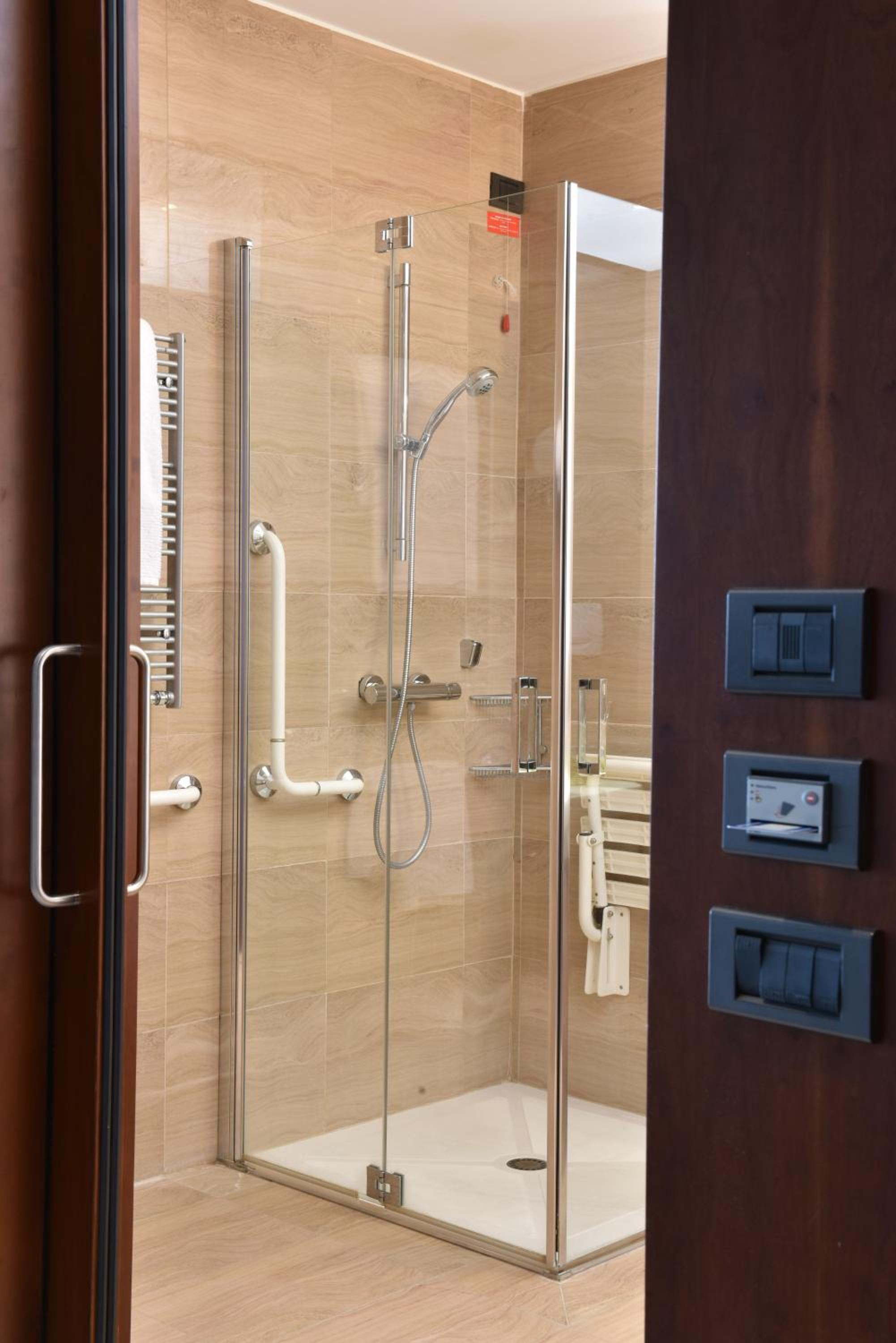 Twin Room - Mobility Access
