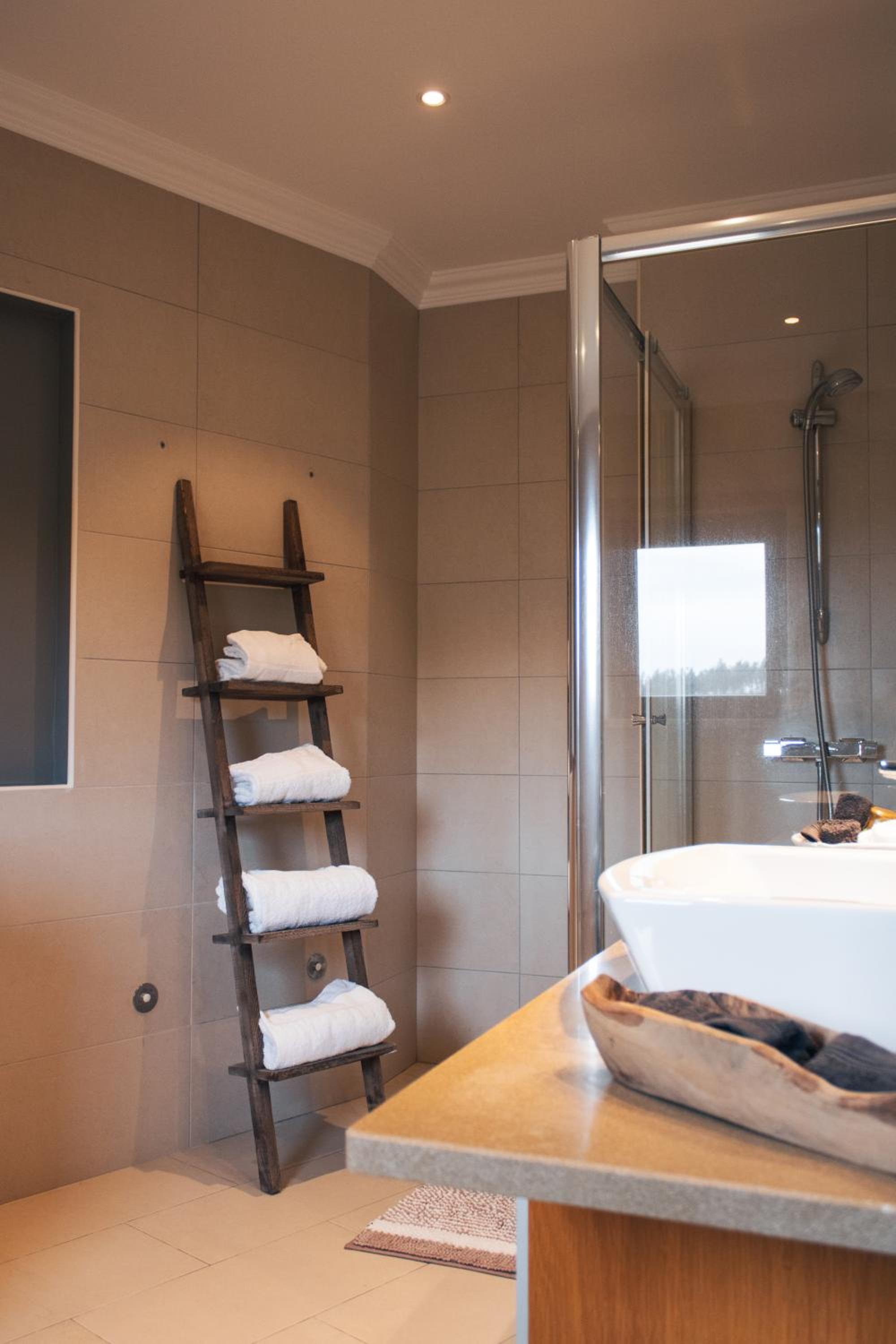 Deluxe Double Room with Bath photo 2