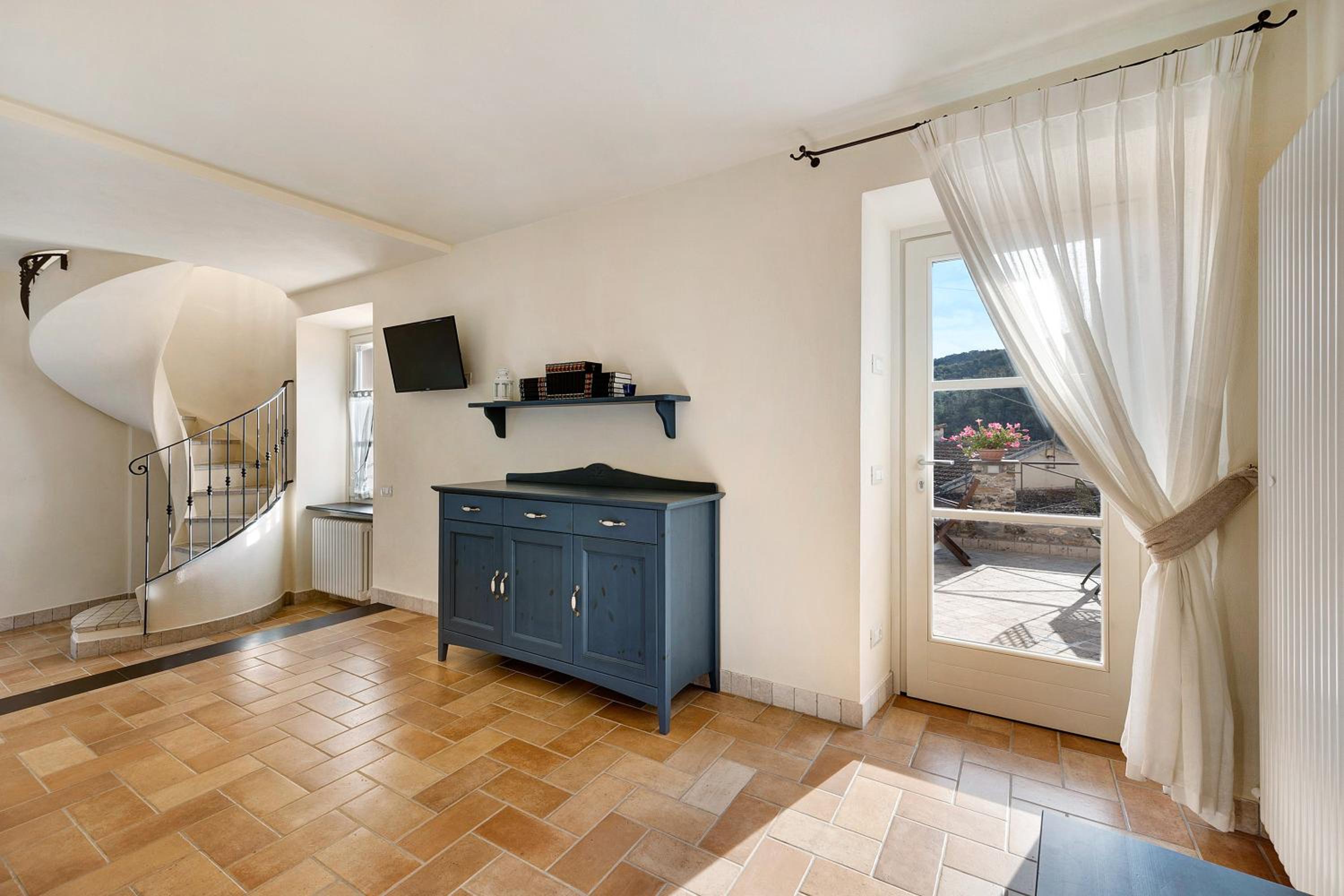 Superior One-Bedroom Apartment photo 1