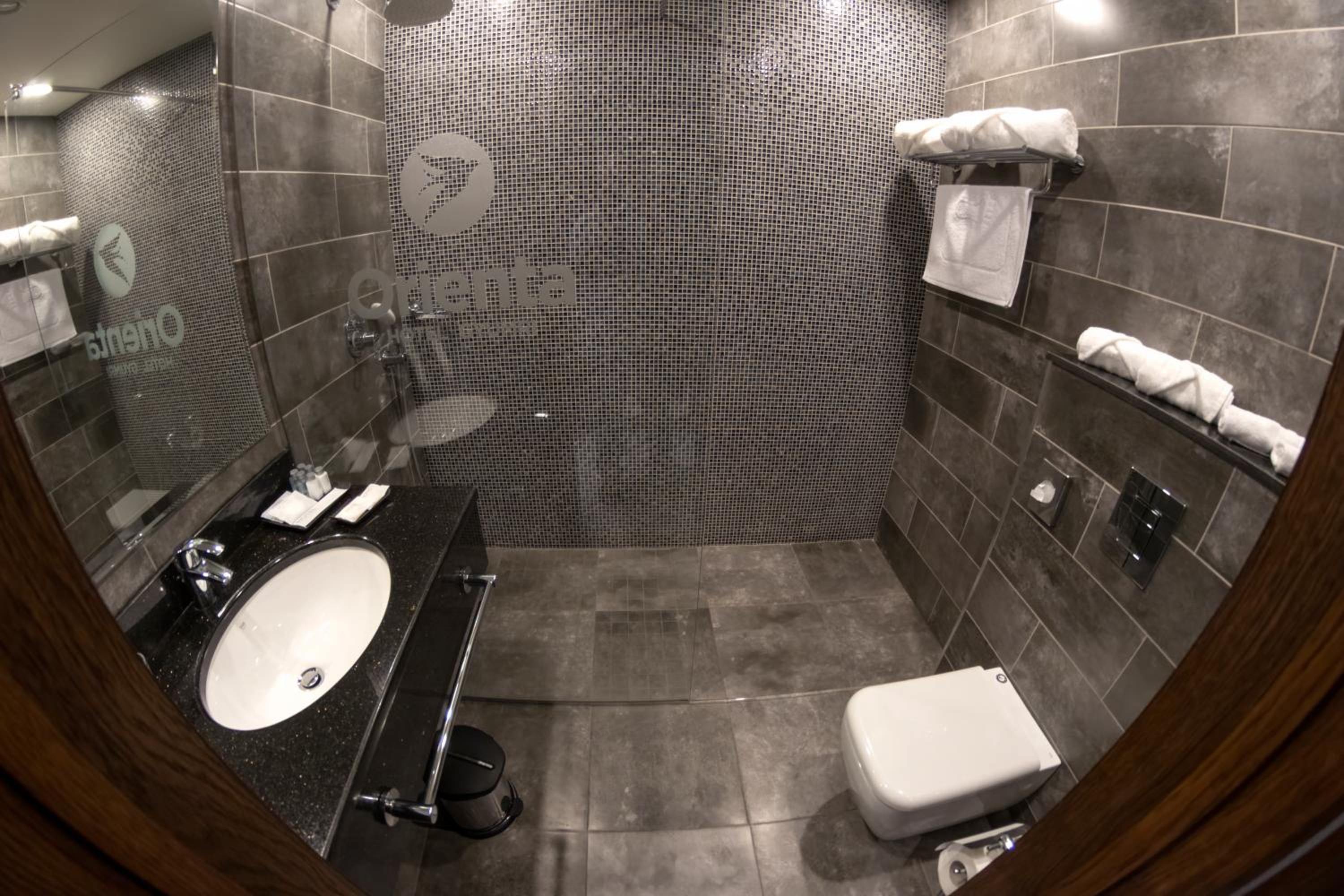 Deluxe Triple Room photo 2