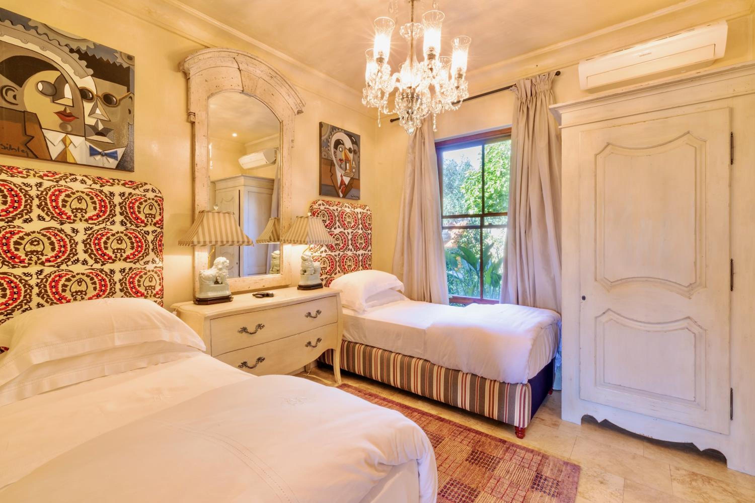 Three-Bedroom Vineyard Suite - Photo 1