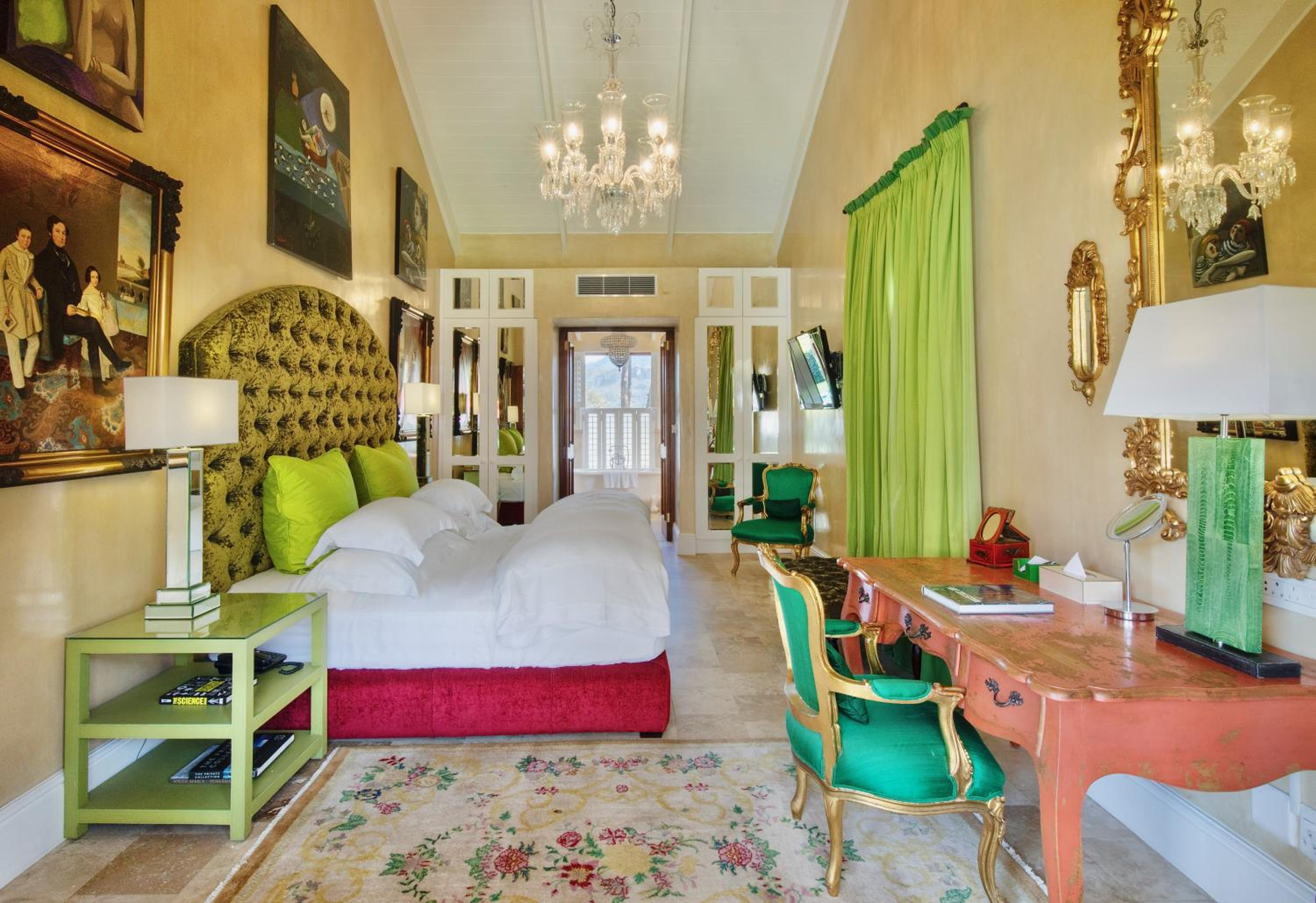 Two-Bedroom Vineyard Suite - Photo 6