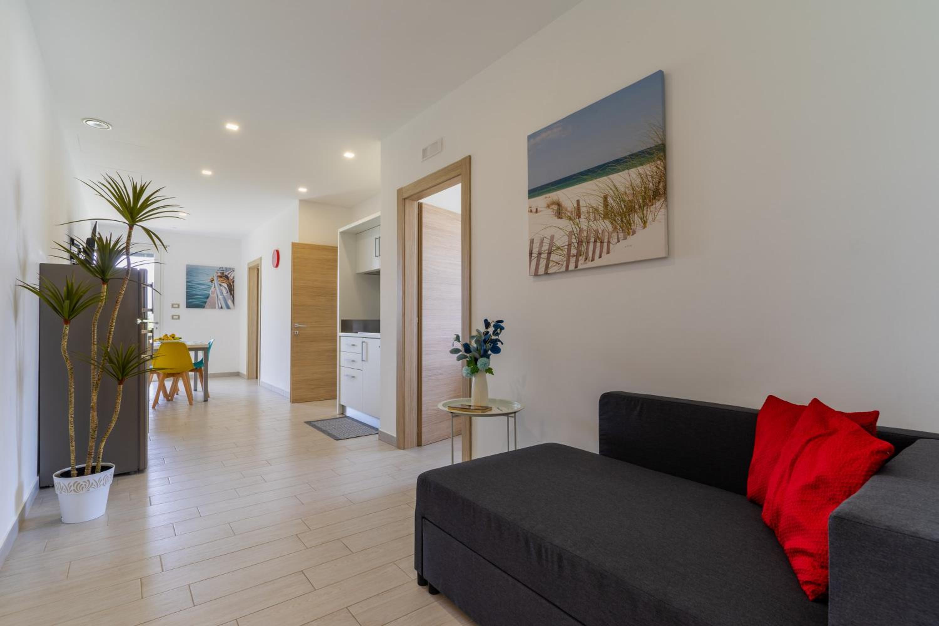 Two-Bedroom Deluxe Apartment with Garden View photo 1