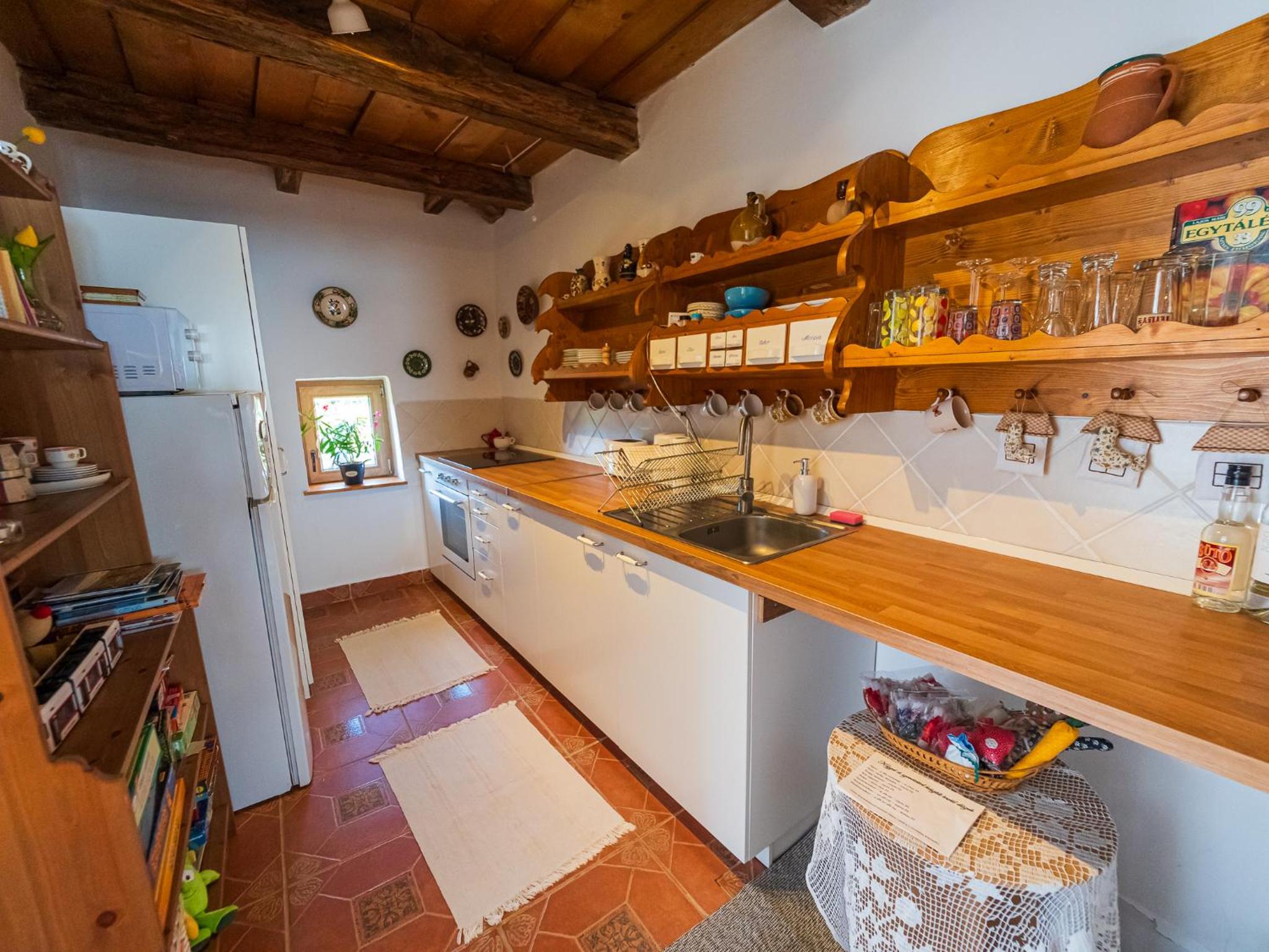 Two-Bedroom House - Photo 18
