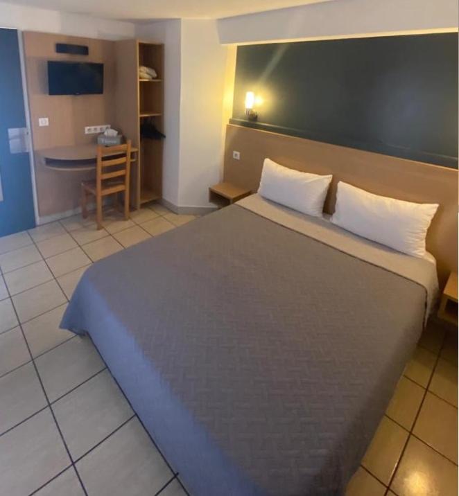 Double Room photo 2