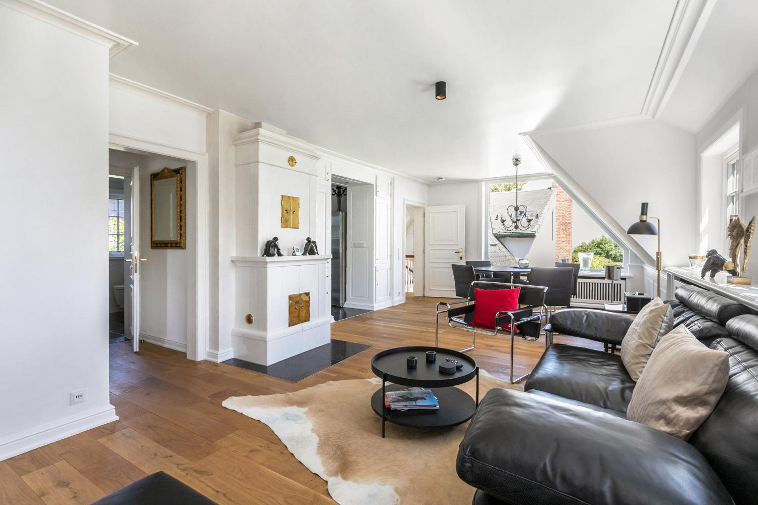 Two-Bedroom Superior Apartment
