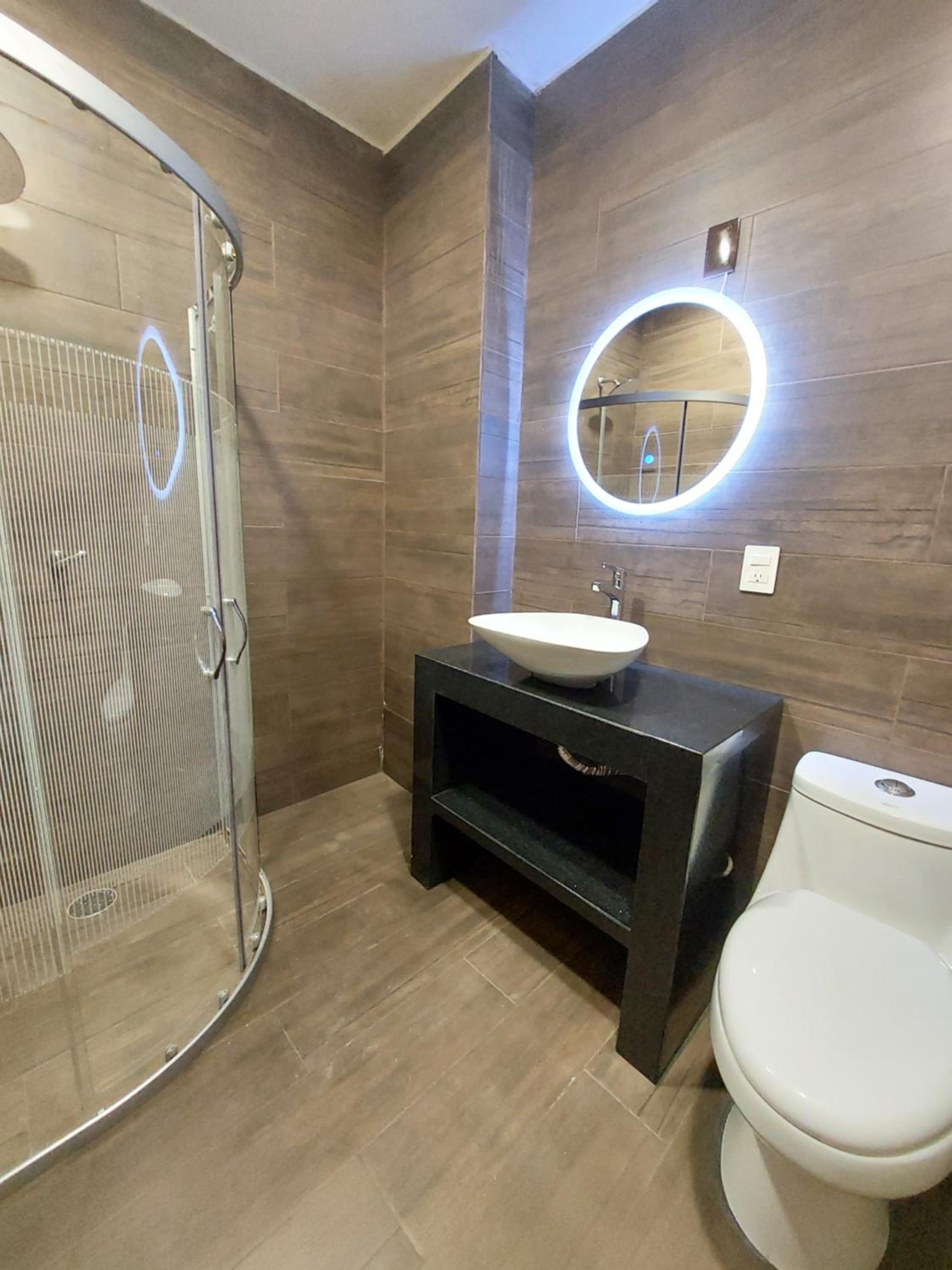 Double Room with Private Bathroom photo 3