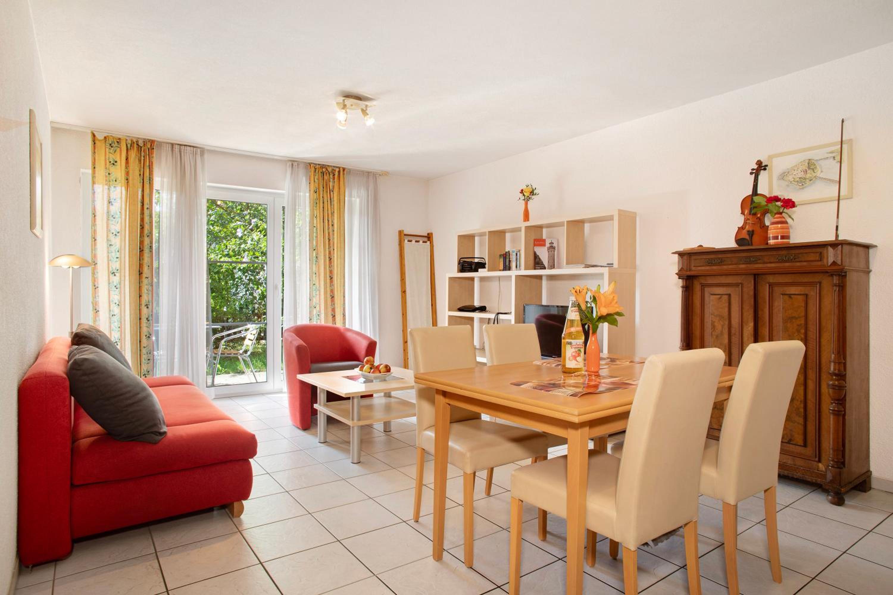 Superior One-Bedroom Apartment with Balcony