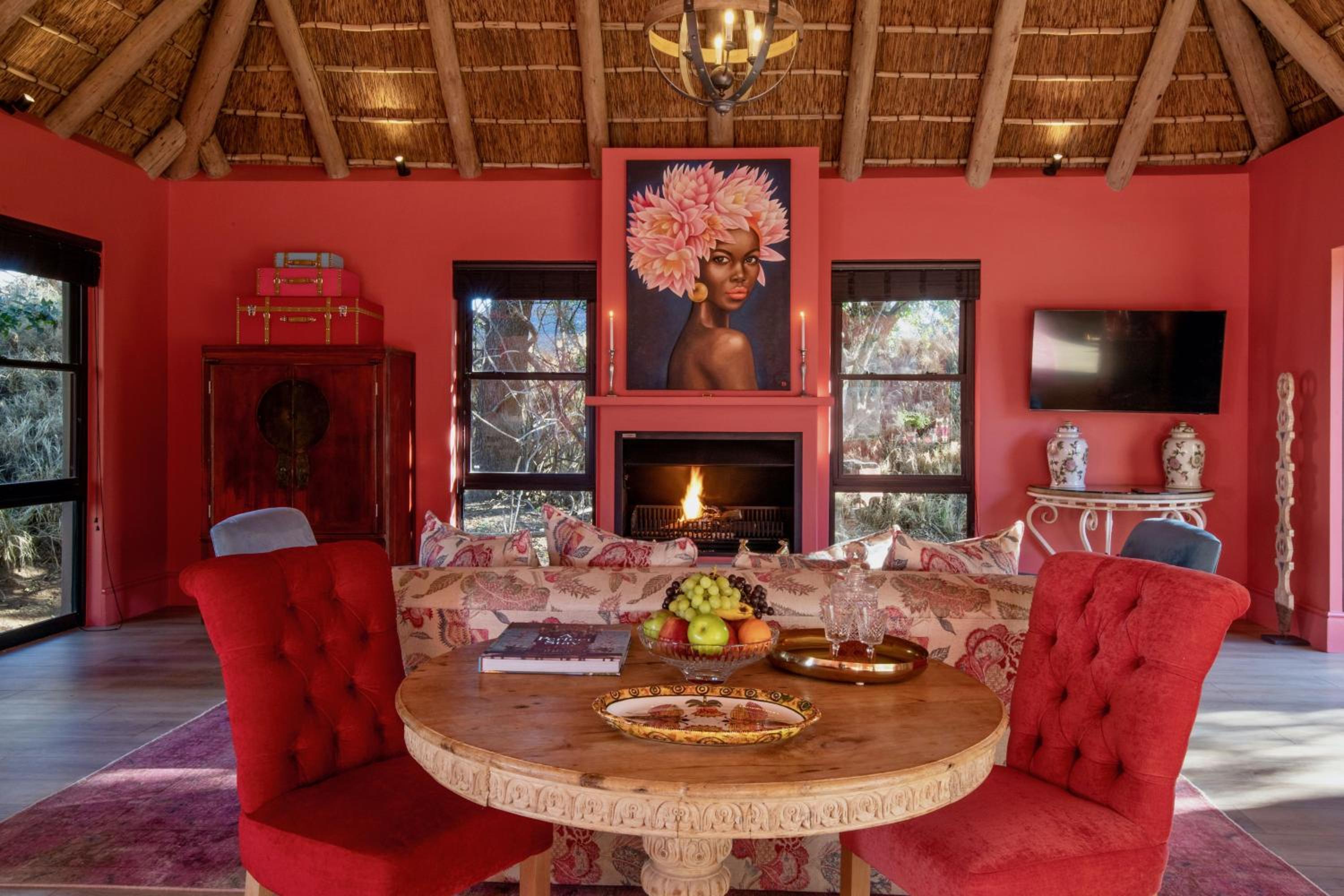 Waterside Lodge  Deluxe Suite - Photo 7