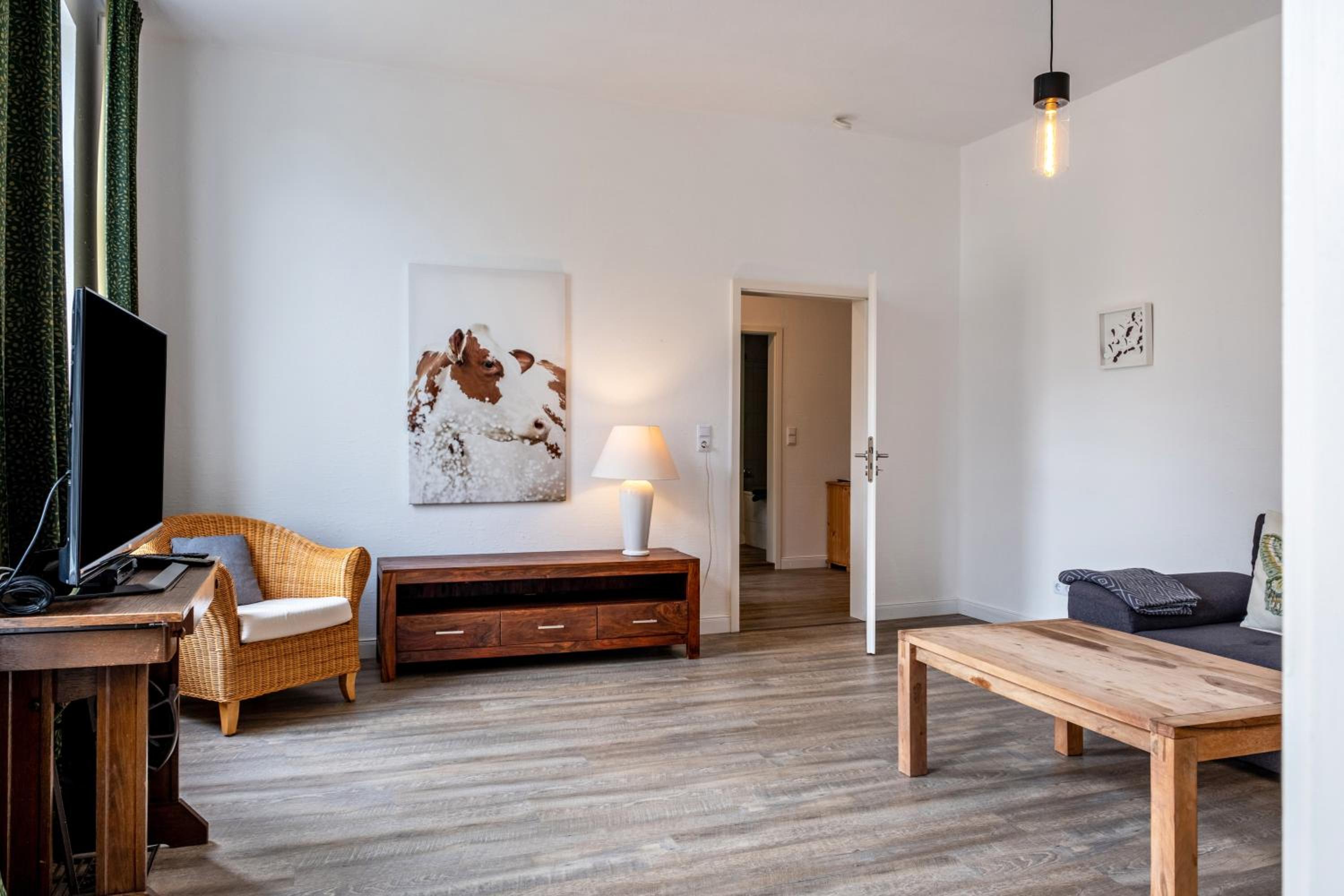 Two-Bedroom Deluxe Apartment with Garden View