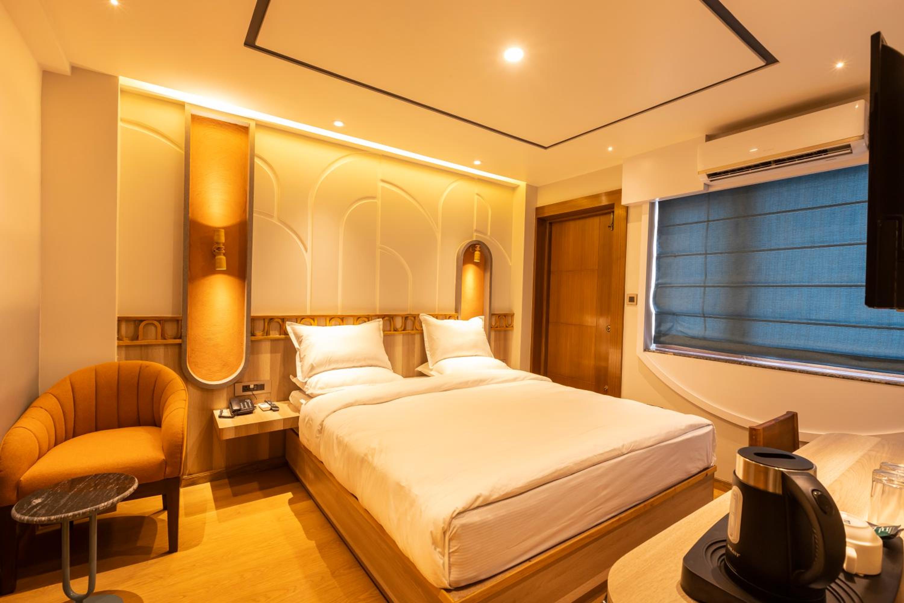 Deluxe Double Room - Photo 1