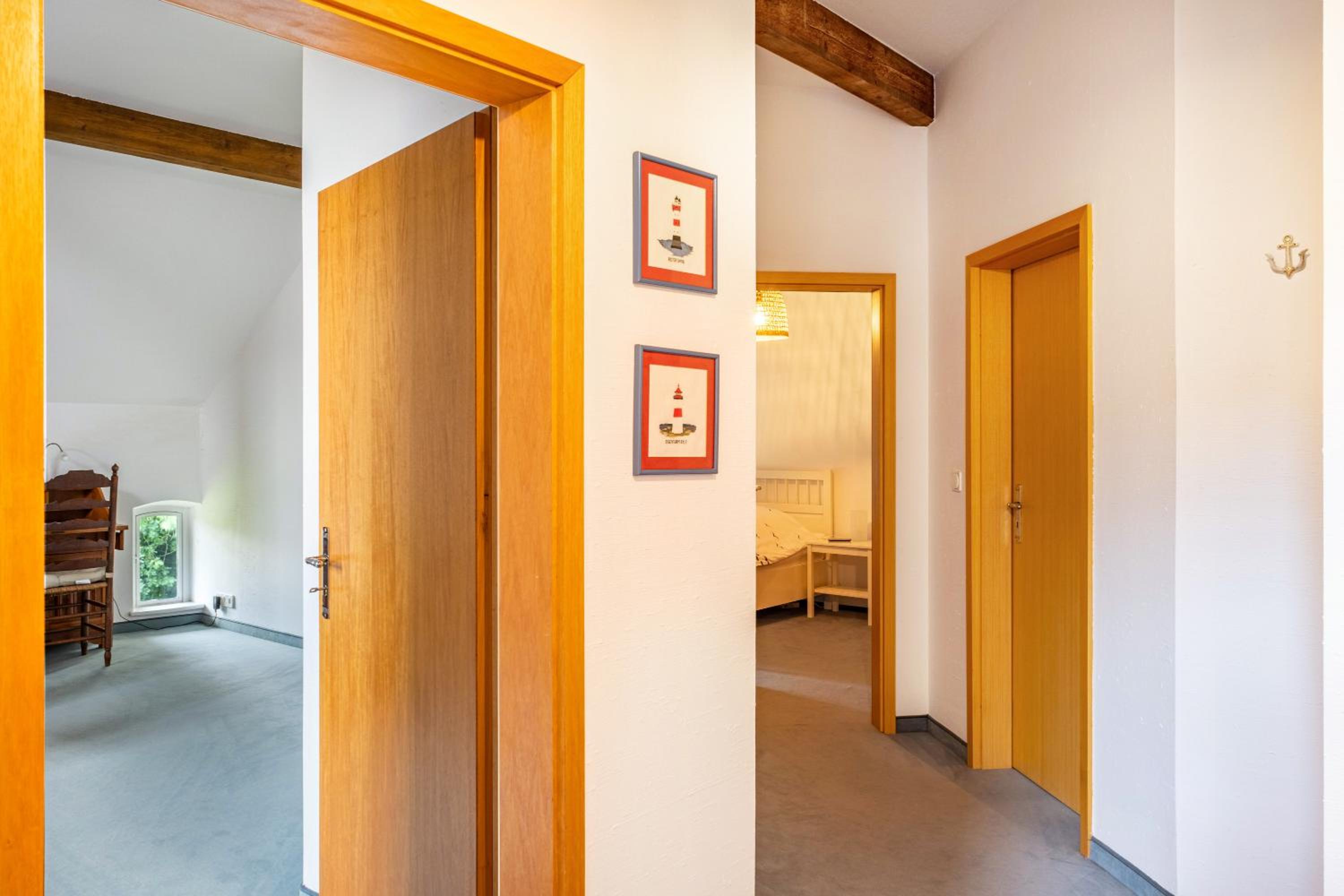 One-Bedroom Apartment with Garden View photo 3