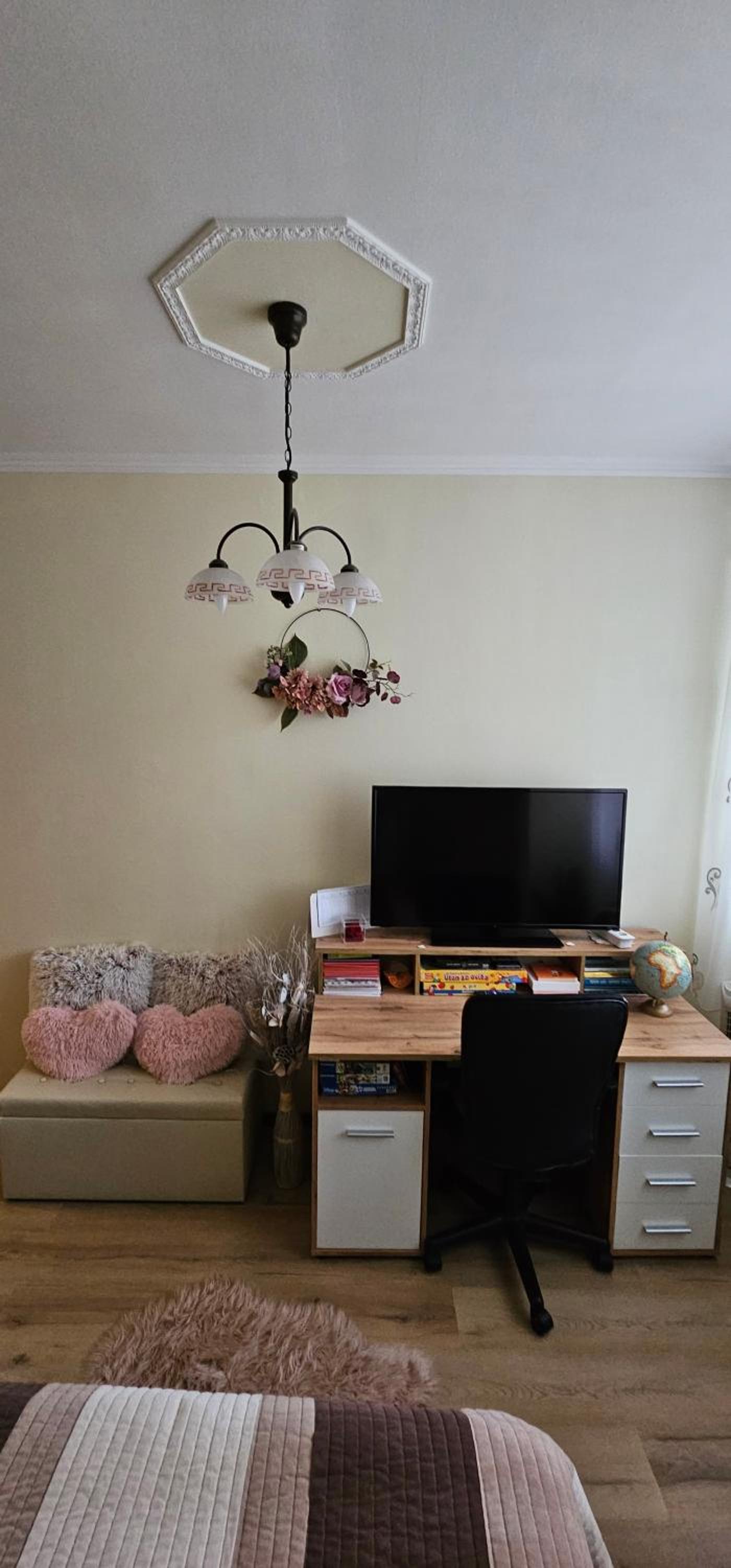 Three-Bedroom Apartment - Photo 37