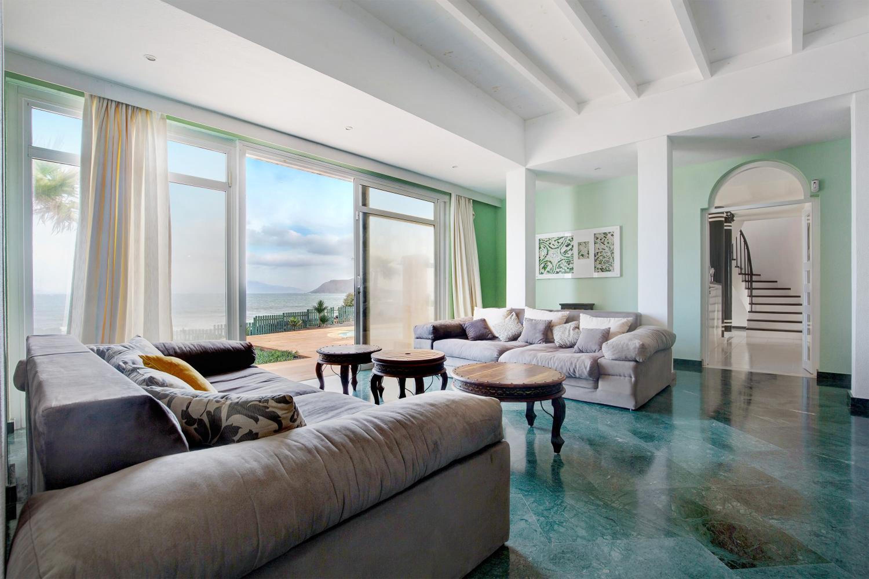 Four-Bedroom Deluxe Home - Oceanfront