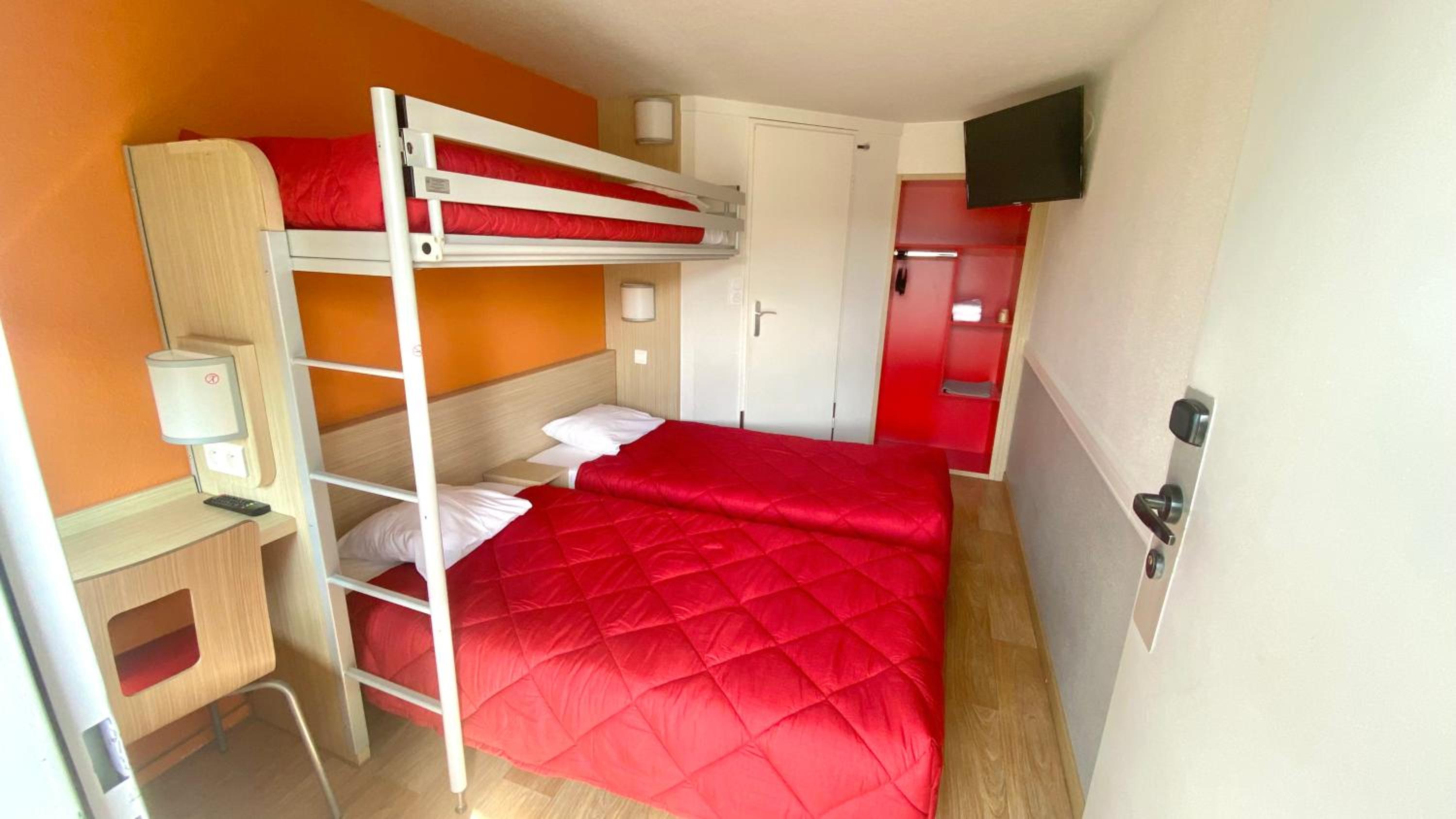 Triple Room - Photo 1