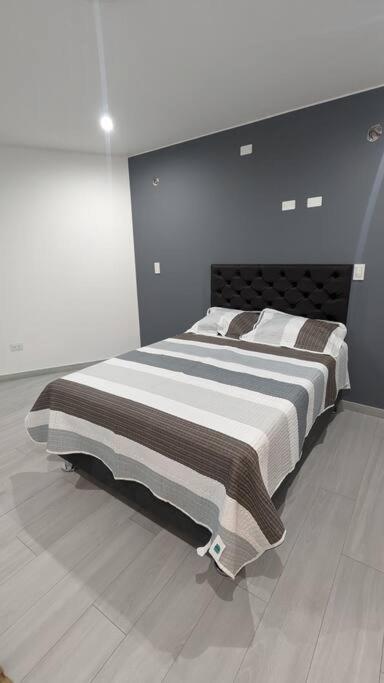 Three-Bedroom Apartment photo 1