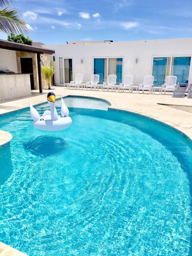 Appartamento con Vista Piscina