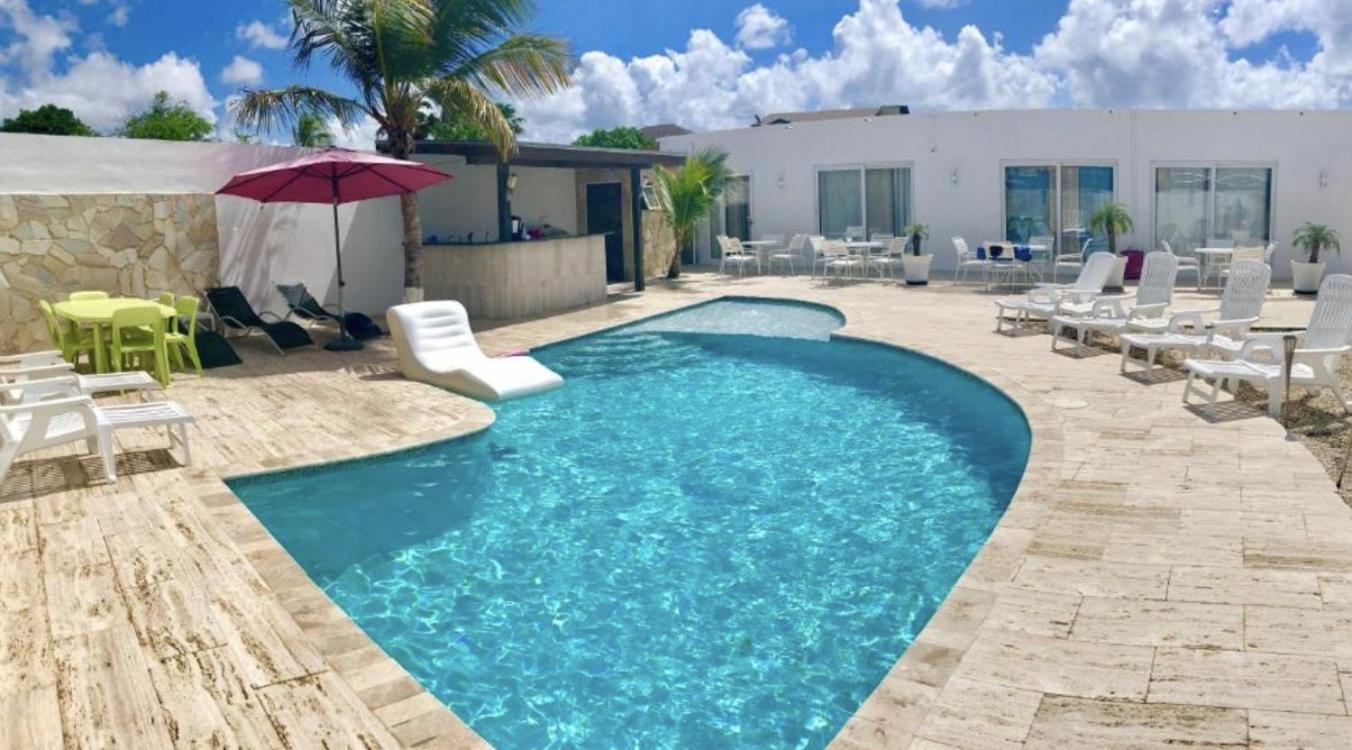 Apartamento com Vista para a Piscina