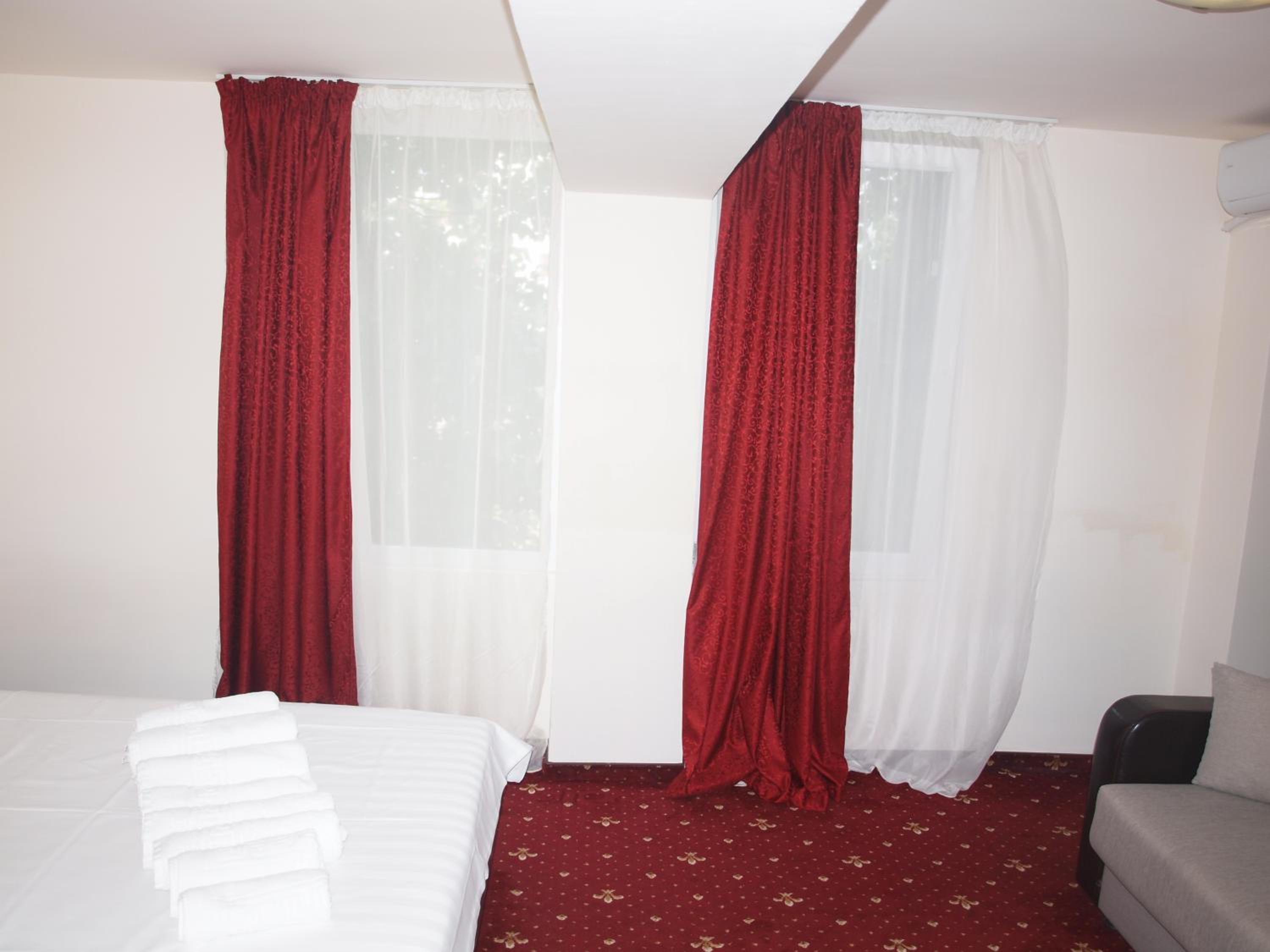Triple Room - Photo 3