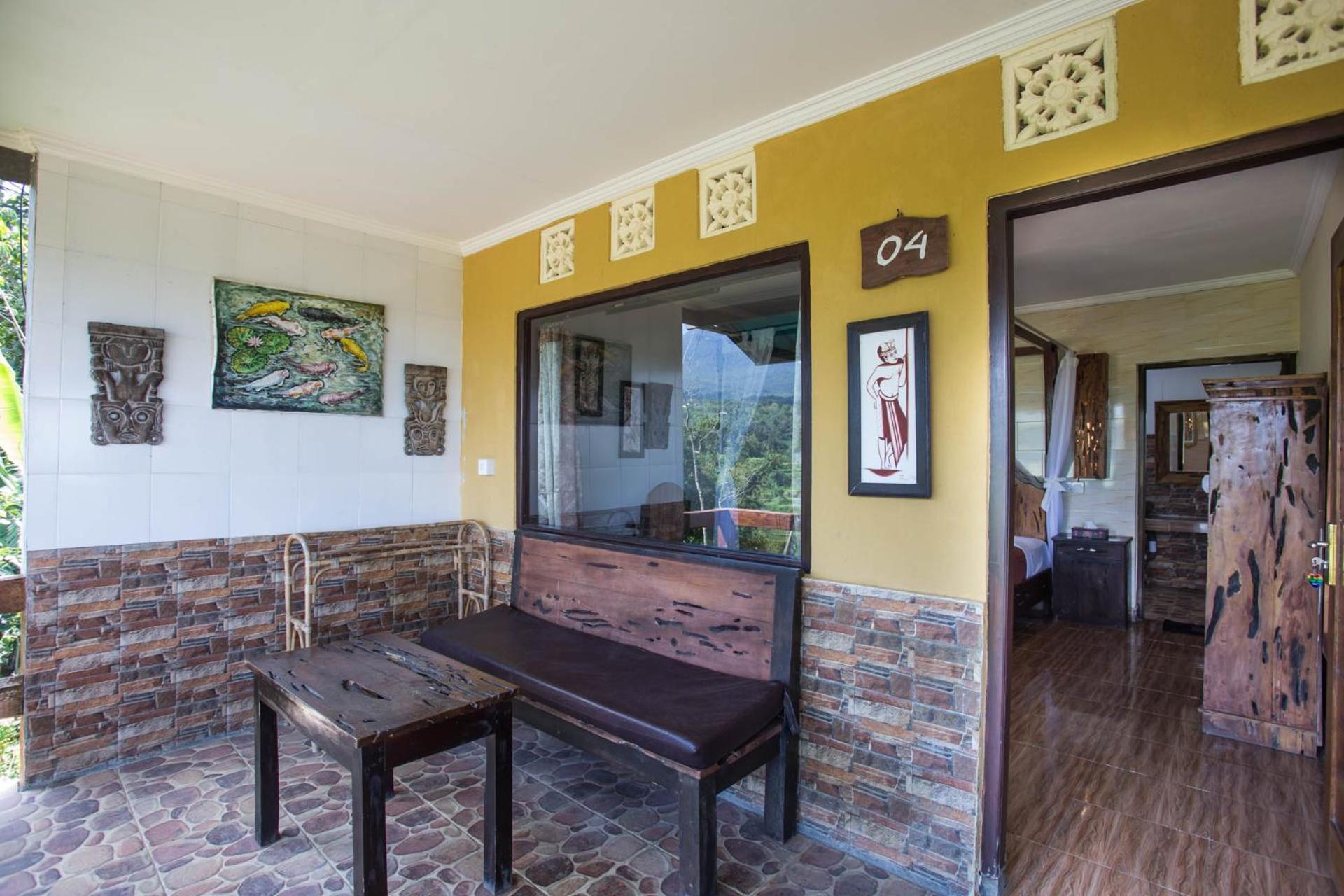 Deluxe Double Room with Balcony - Photo 7